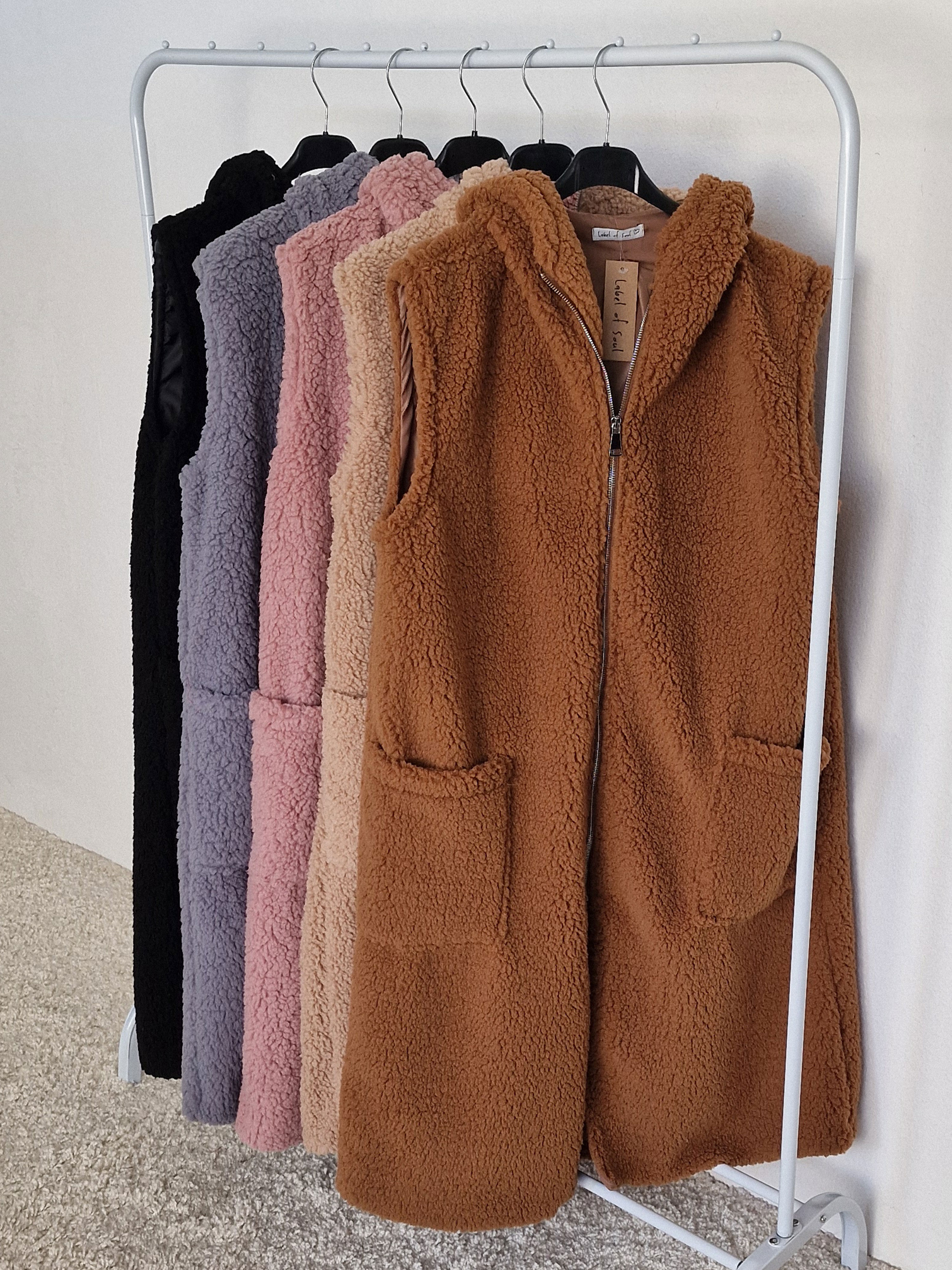 Teddylook Long Weste mit Kapuze - Cinnamon Teddylook Long Weste mit Kapuze - Cinnamon