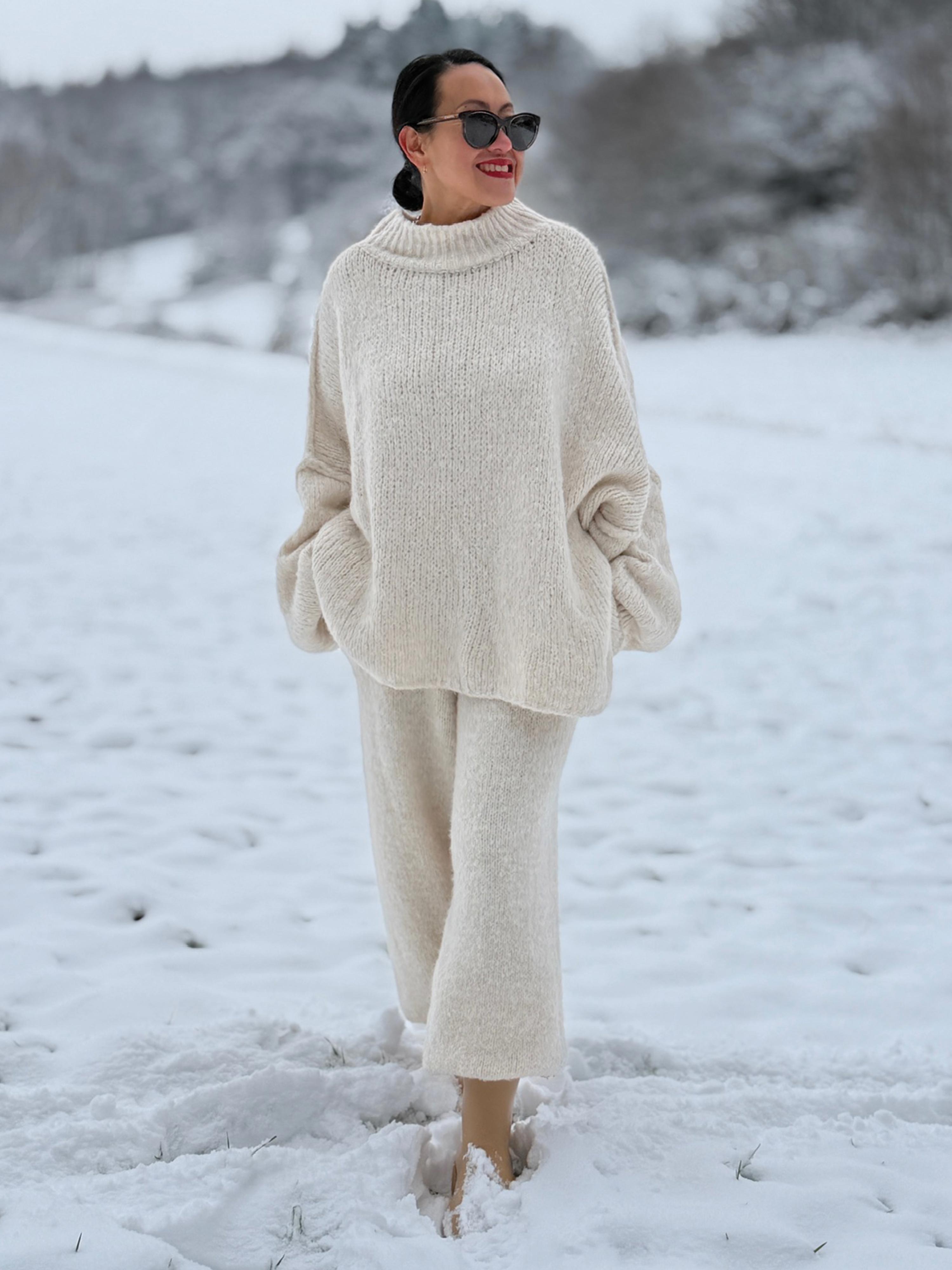 Oversize Strickpullover mit Stehkragen FLAUSCHI - REGULAR - Creme