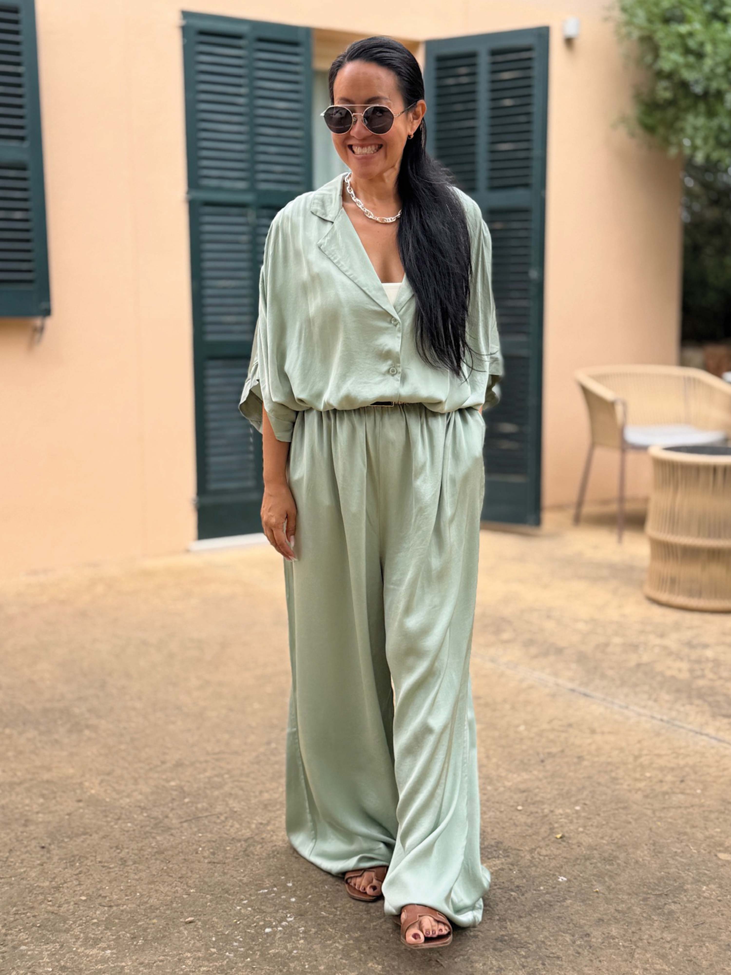 Viskose Oversize Hemdbluse - ELEGANCE - Matcha