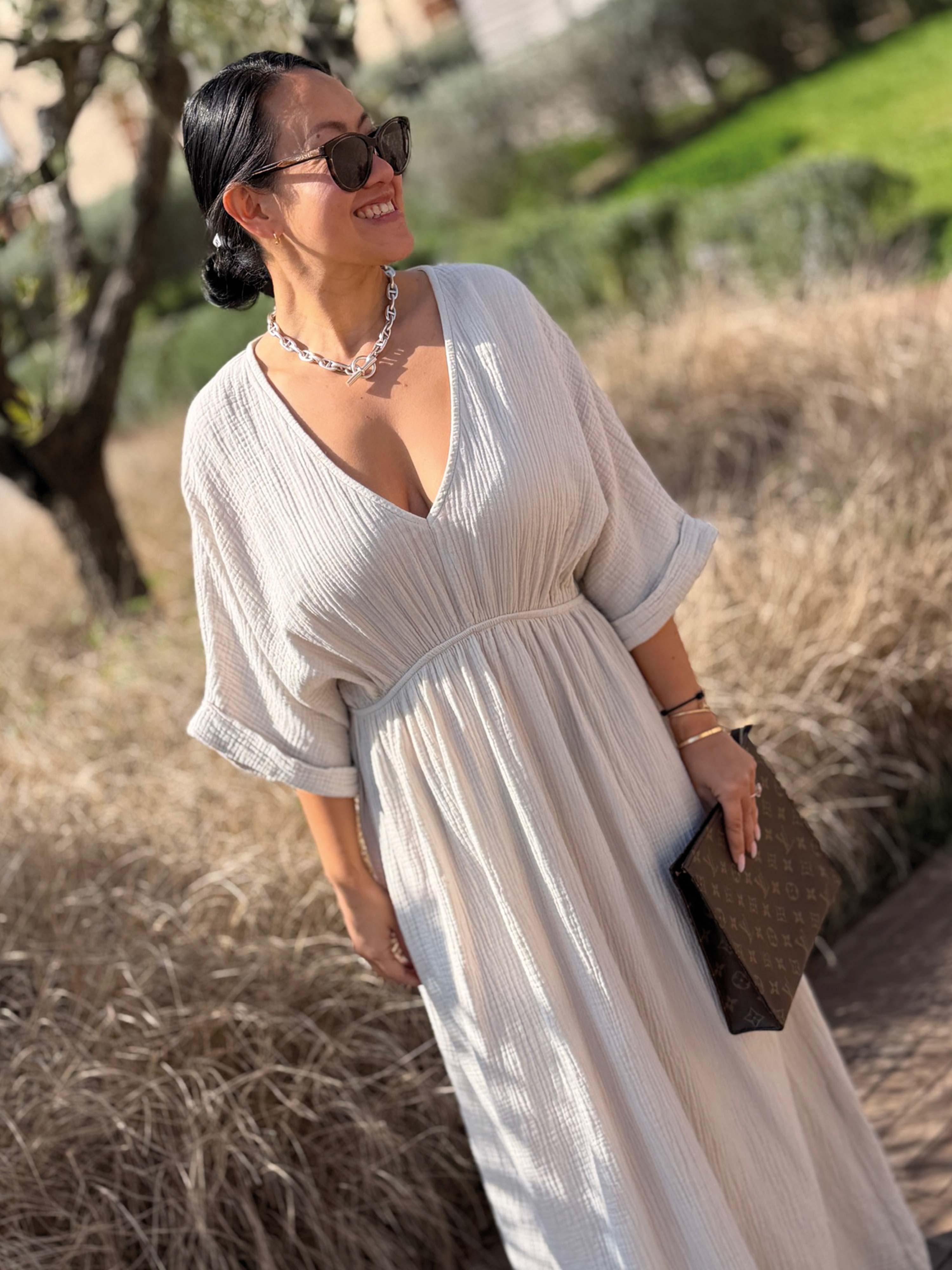 Musselin Kleid mit V-Ausschnitt - ONESIZE - Beige