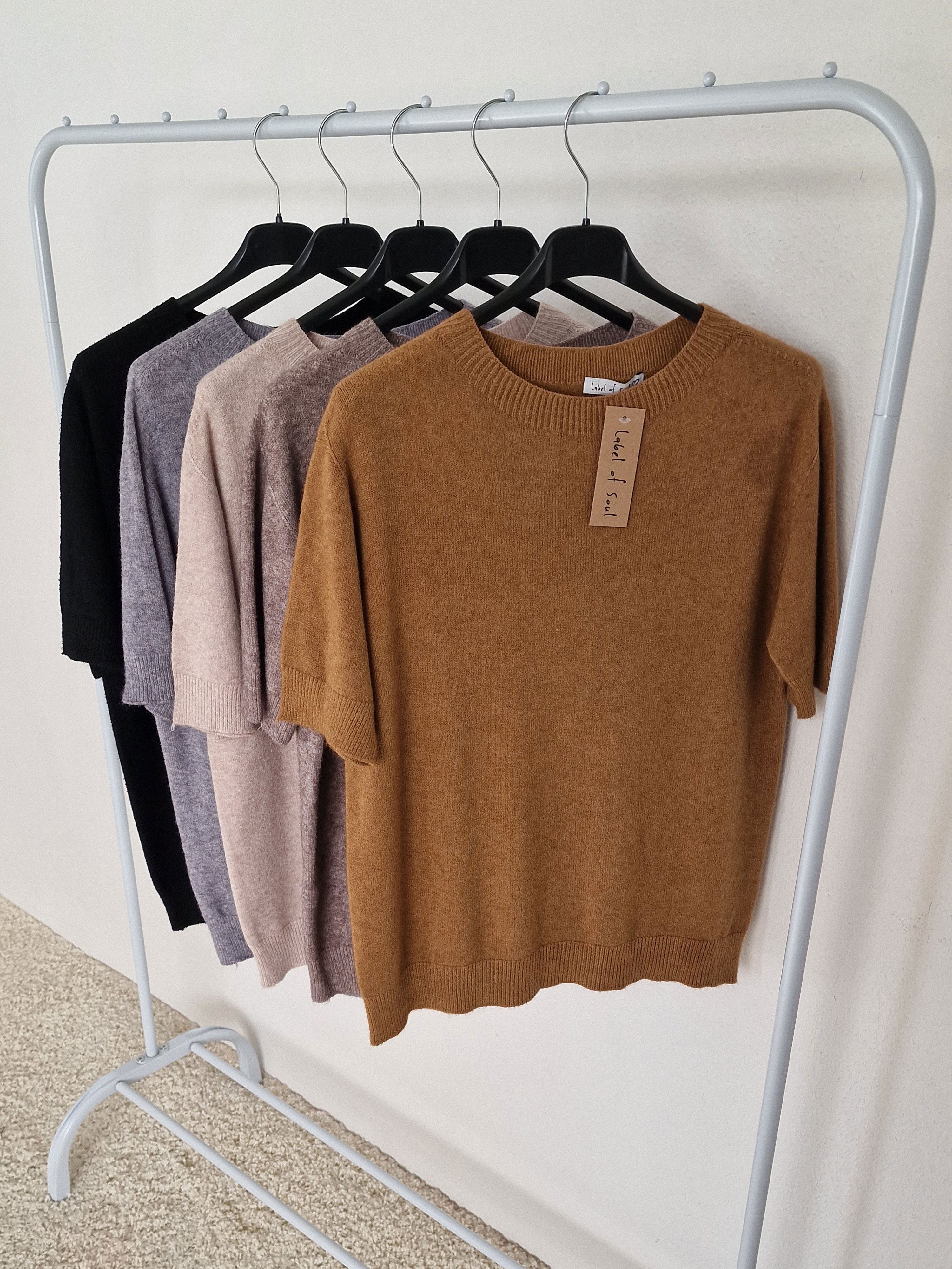 Viskose Kurzarm Pullover - Caramel Viskose Kurzarm Pullover - Caramel
