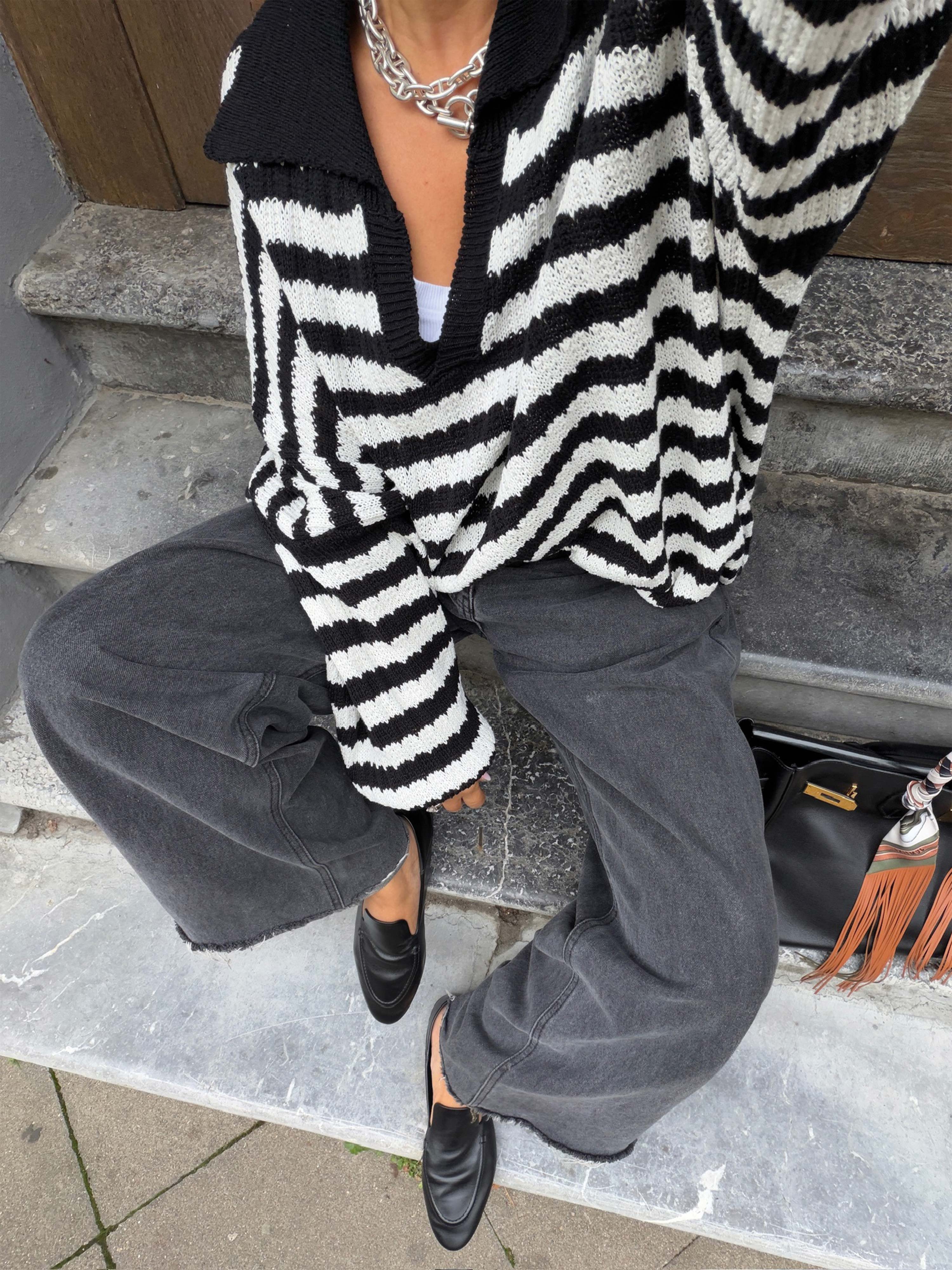 Oversize Häkelpullover MANACOR - STRIPES - Schwarz