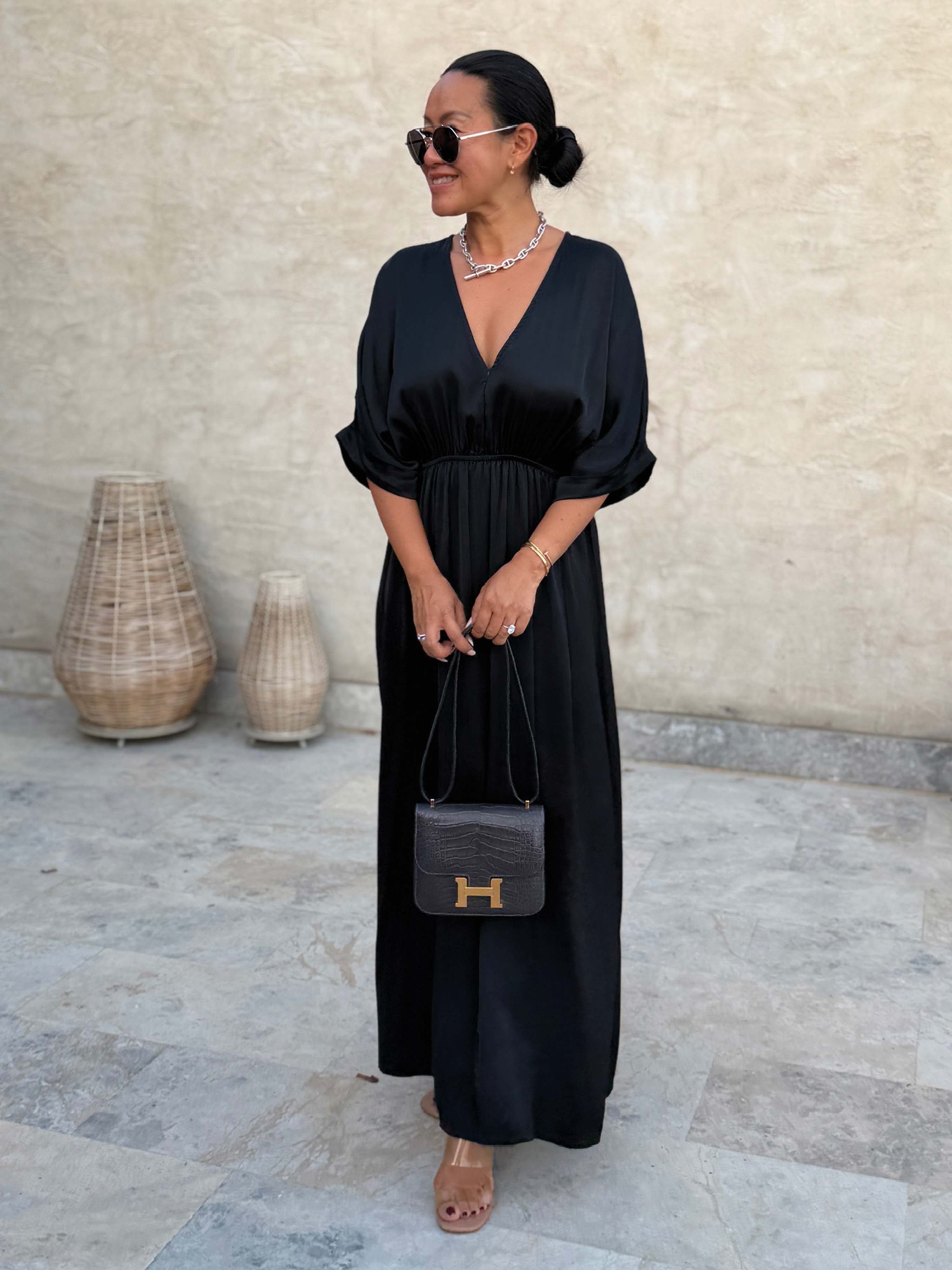 Viskose Kleid mit V-Ausschnitt - ONESIZE - Schwarz
