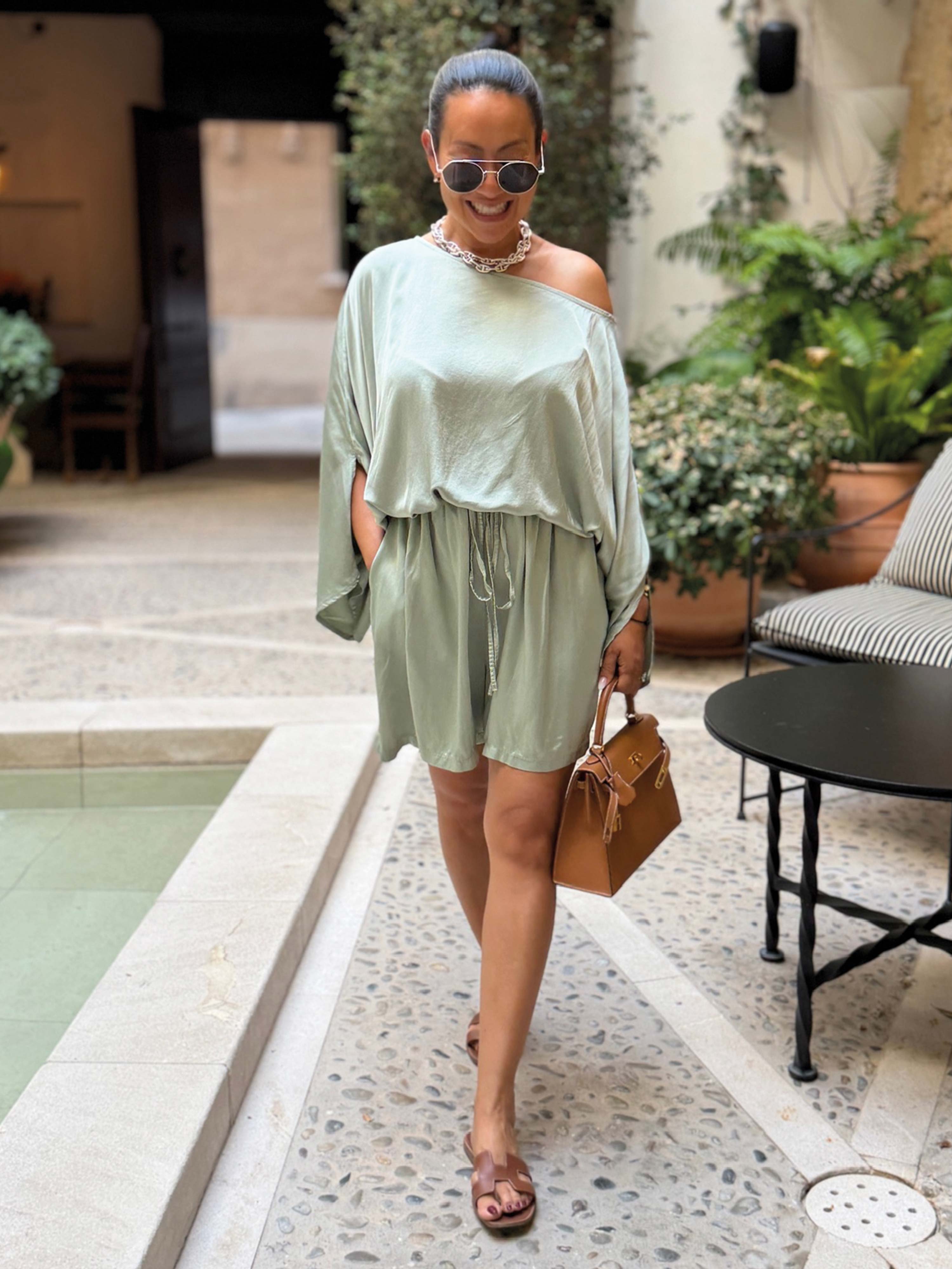 Viskose Bermuda Shorts - ELEGANCE - Matcha