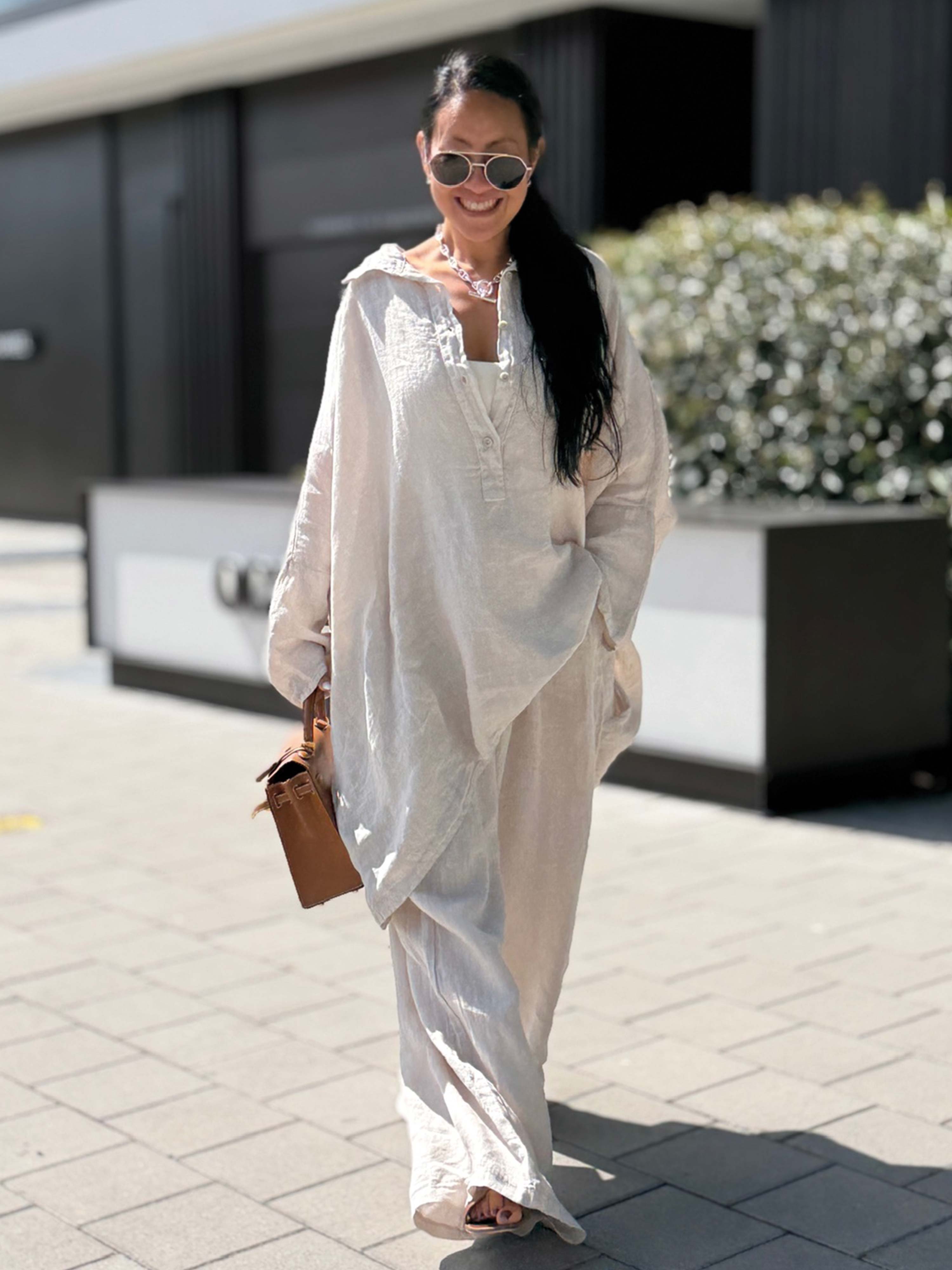 Leinen Oversize Bluse mit Seitentaschen - Beige