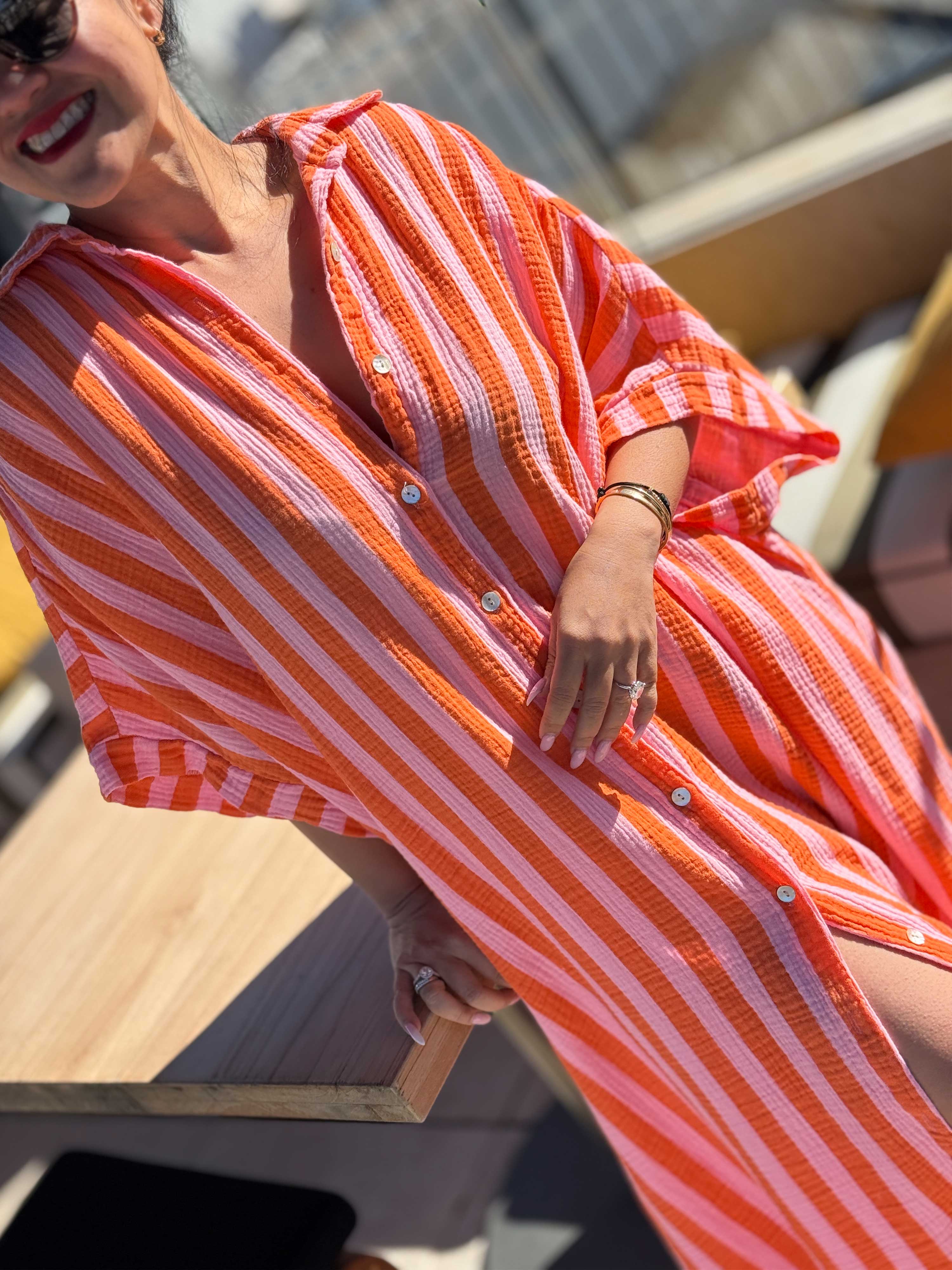 Musselin Oversize Kurzarm Blusenkleid - CAPRI - BIG STRIPES Lollipop Musselin Oversize Kurzarm Blusenkleid - CAPRI - BIG STRIPES Lollipop