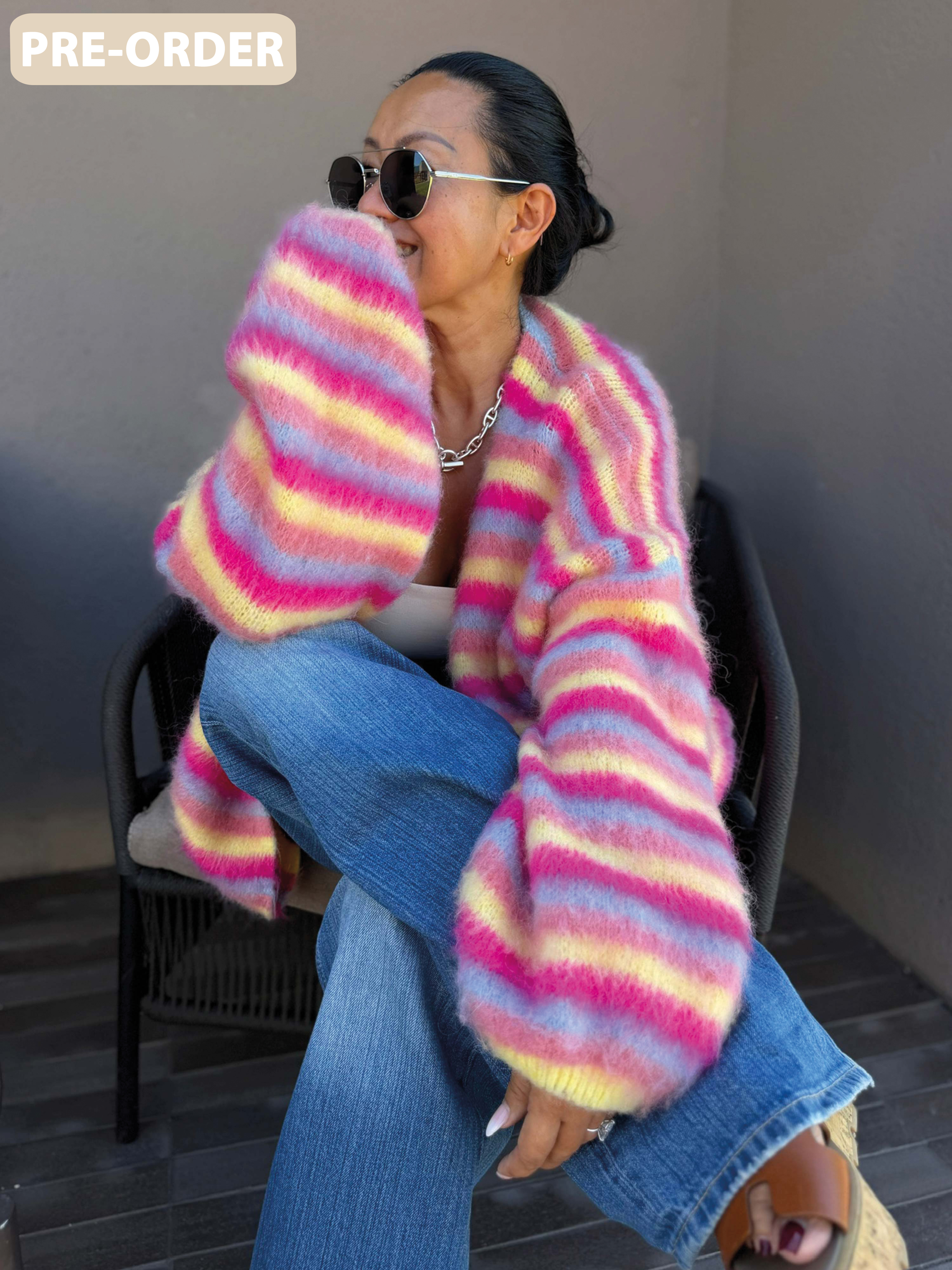 PRE-ORDER: Oversize Cardigan - FLUFFY - Rainbow Bunt