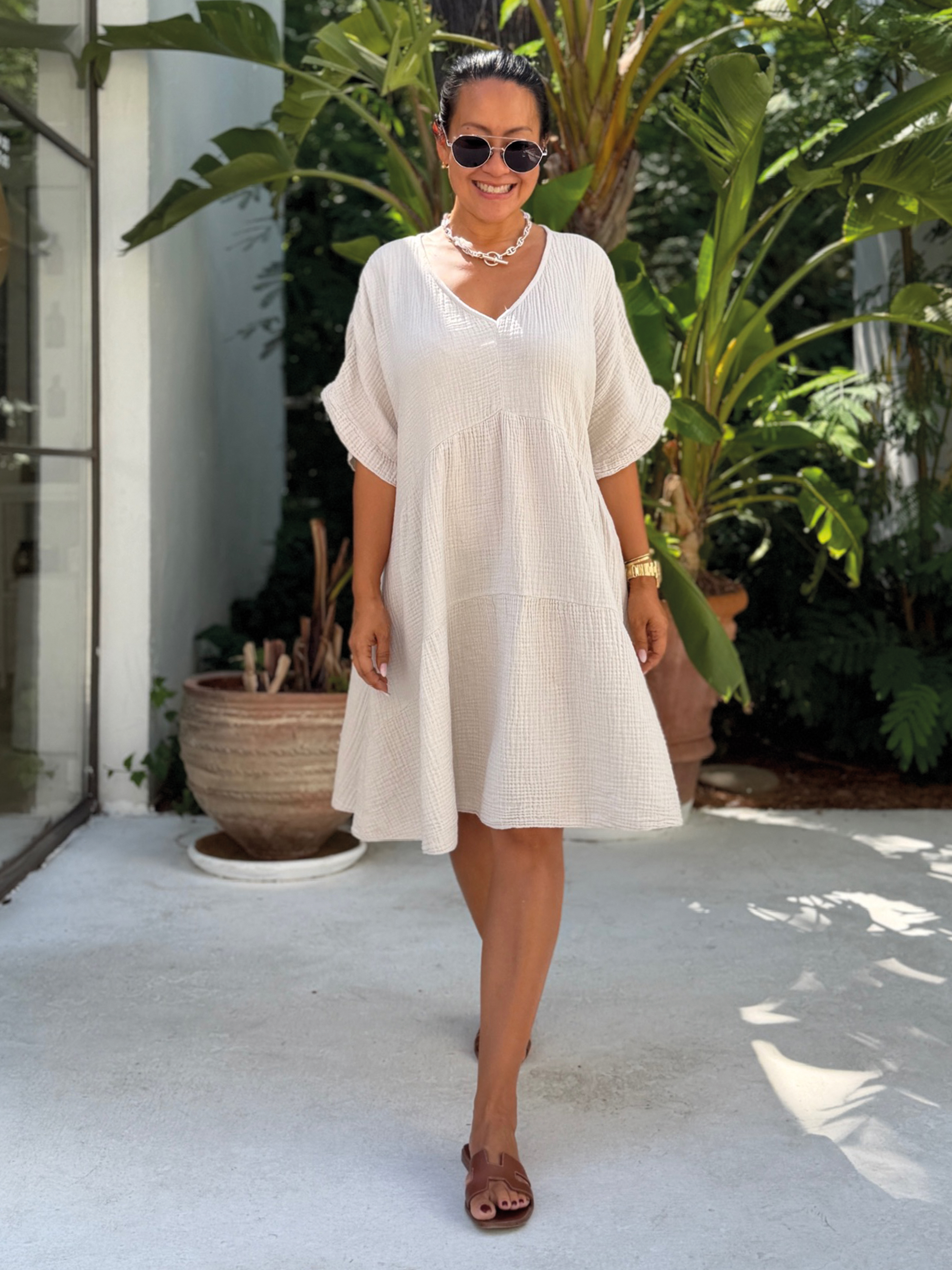 Musselin Tunika Midi mit V-Ausschnitt - Beige