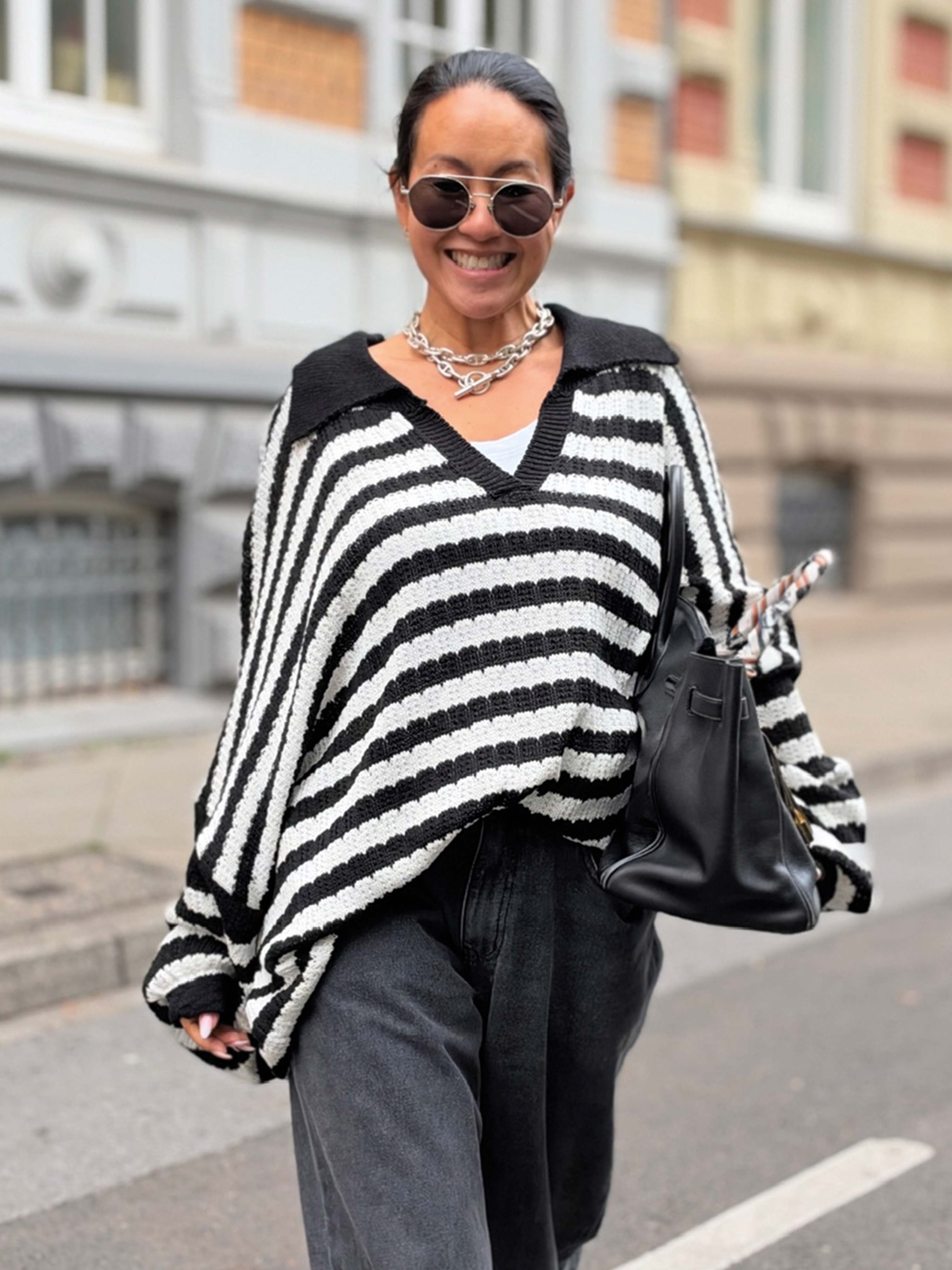Oversize Häkelpullover MANACOR - STRIPES - Schwarz