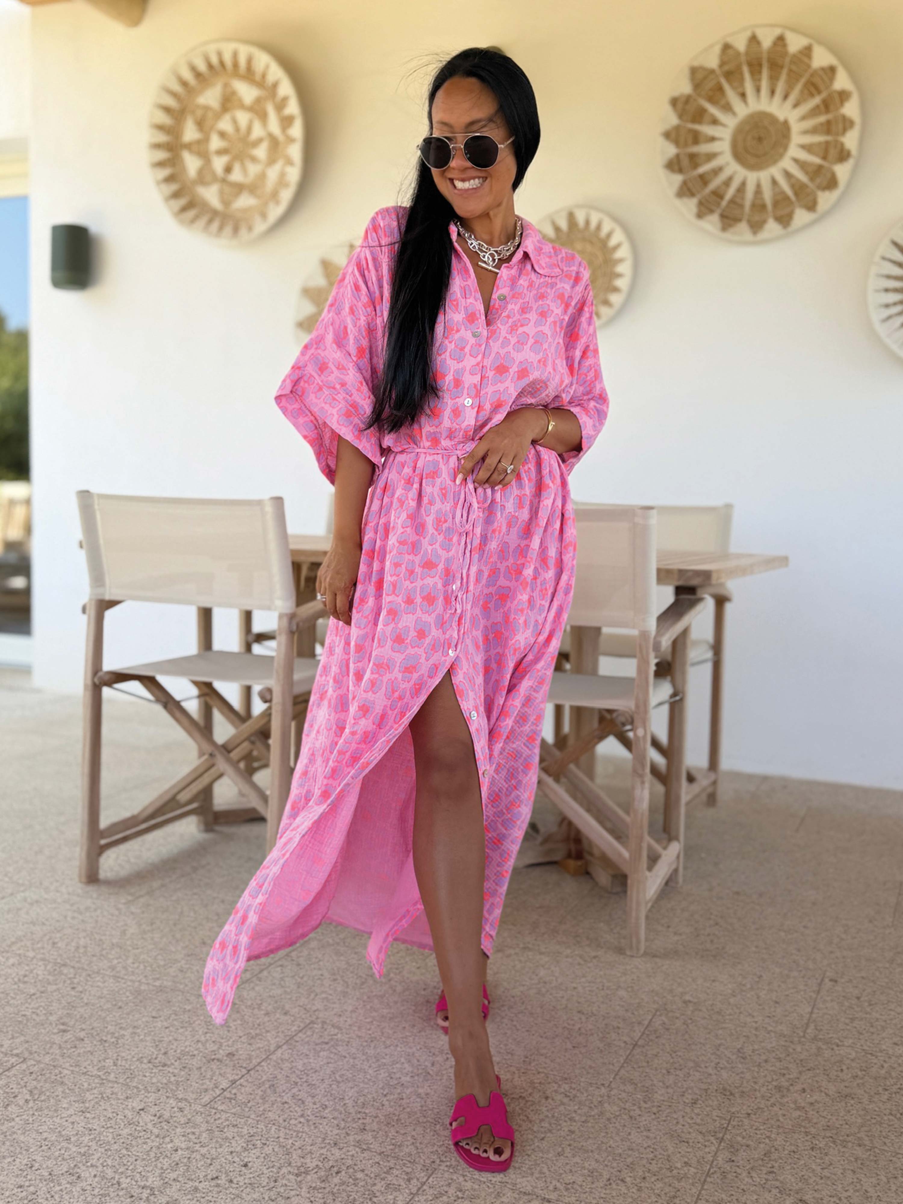 Musselin Oversize Kurzarm Blusenkleid - CAPRI - Leo Peach Pop