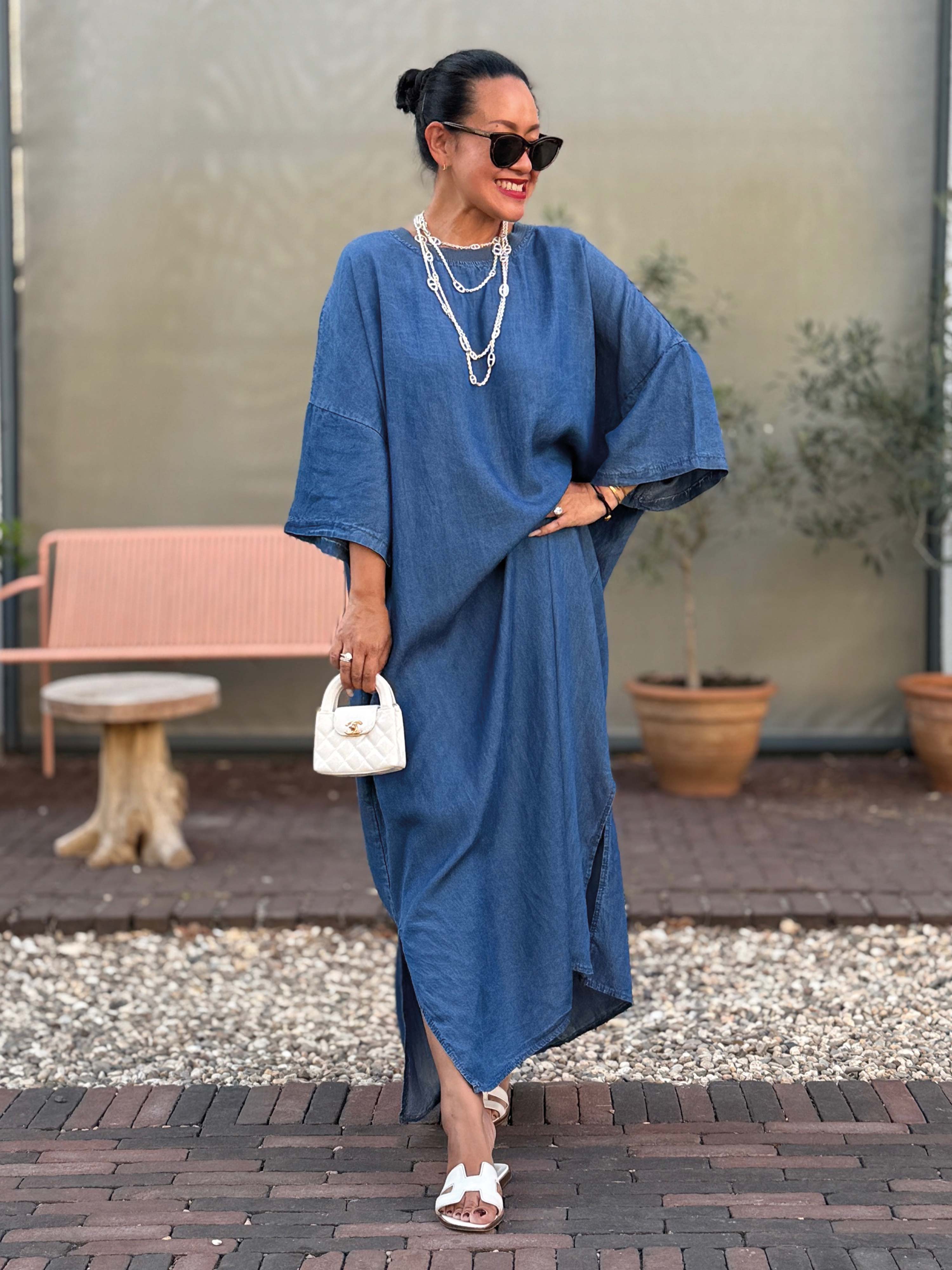 Leichtes Lyocell Oversize Kurzarm Sweatkleid - Medium Blue