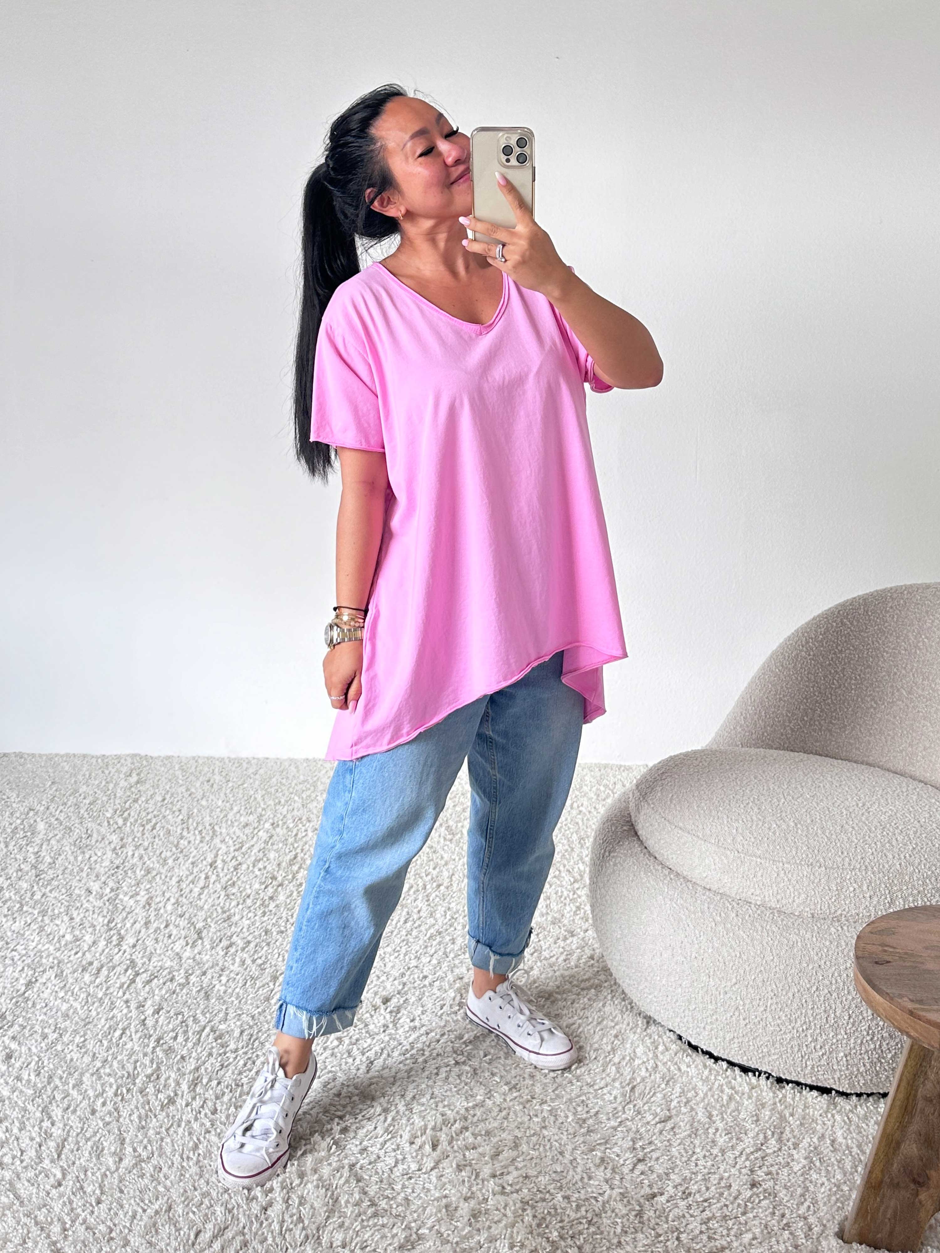 Basic Vokuhila Kurzarmshirt V-NECK - Bubblegum