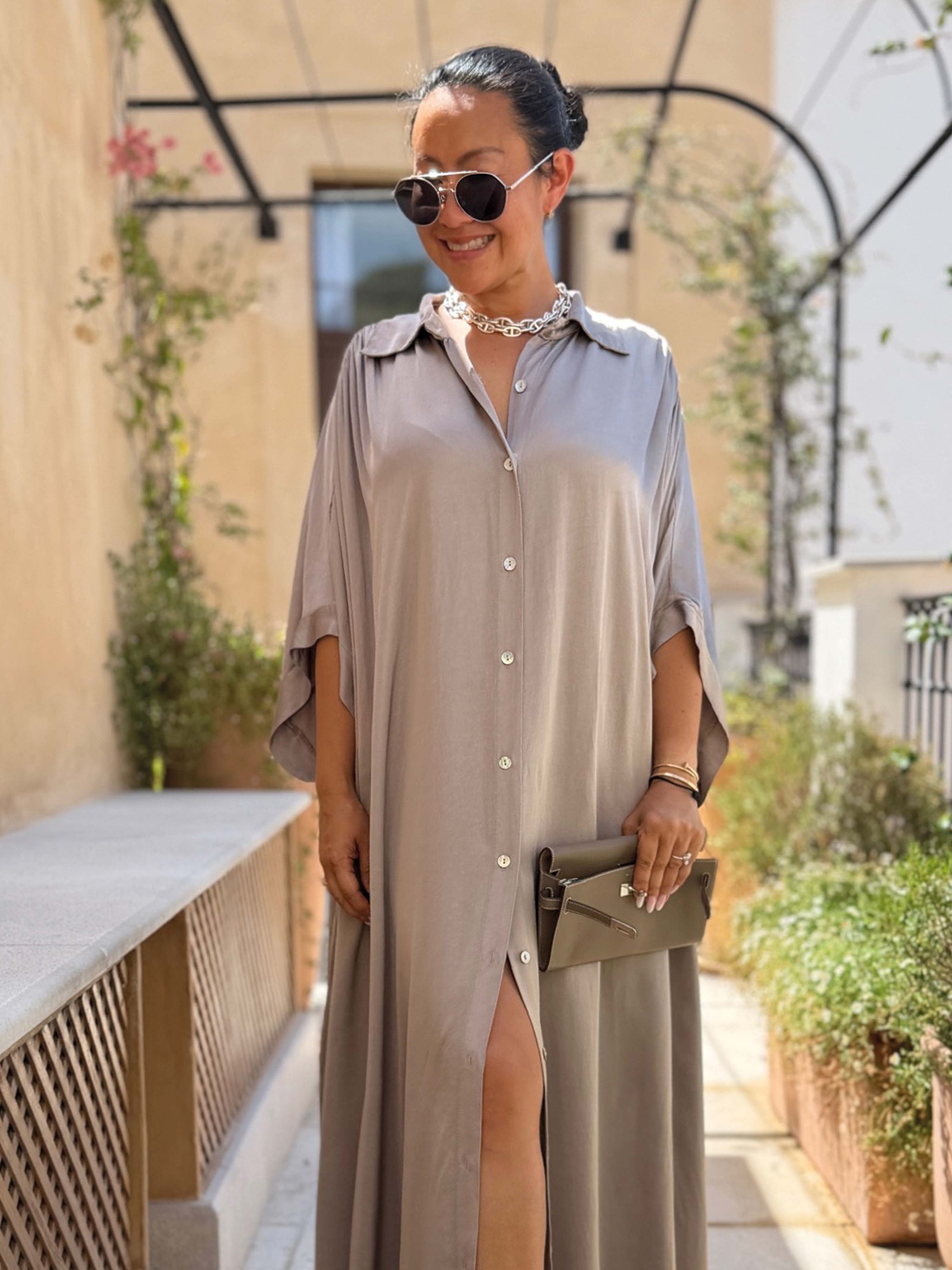 Viskose Oversize Kurzarm Blusenkleid - CAPRI - Taupe