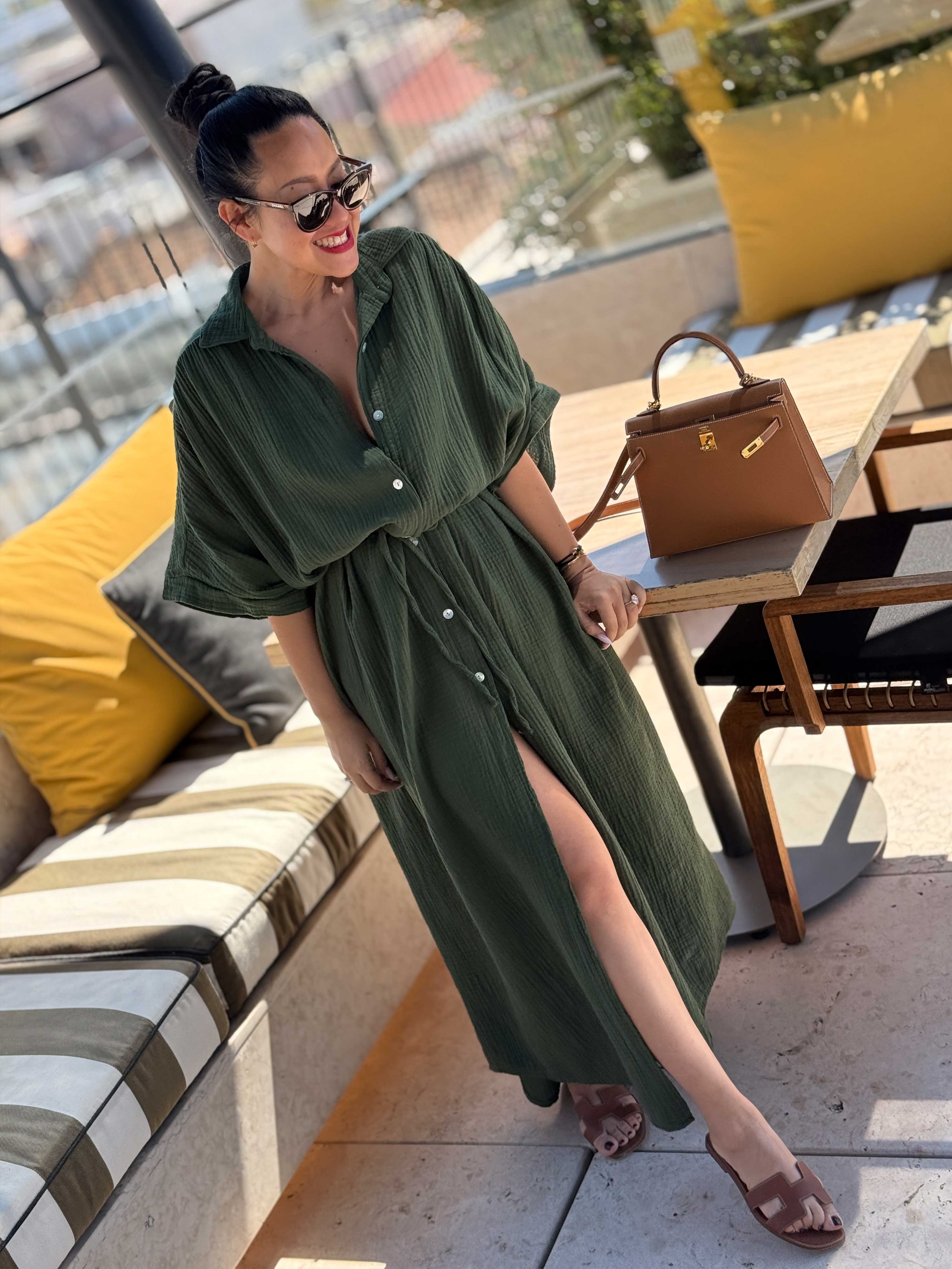 Musselin Oversize Kurzarm Blusenkleid - CAPRI - Olive