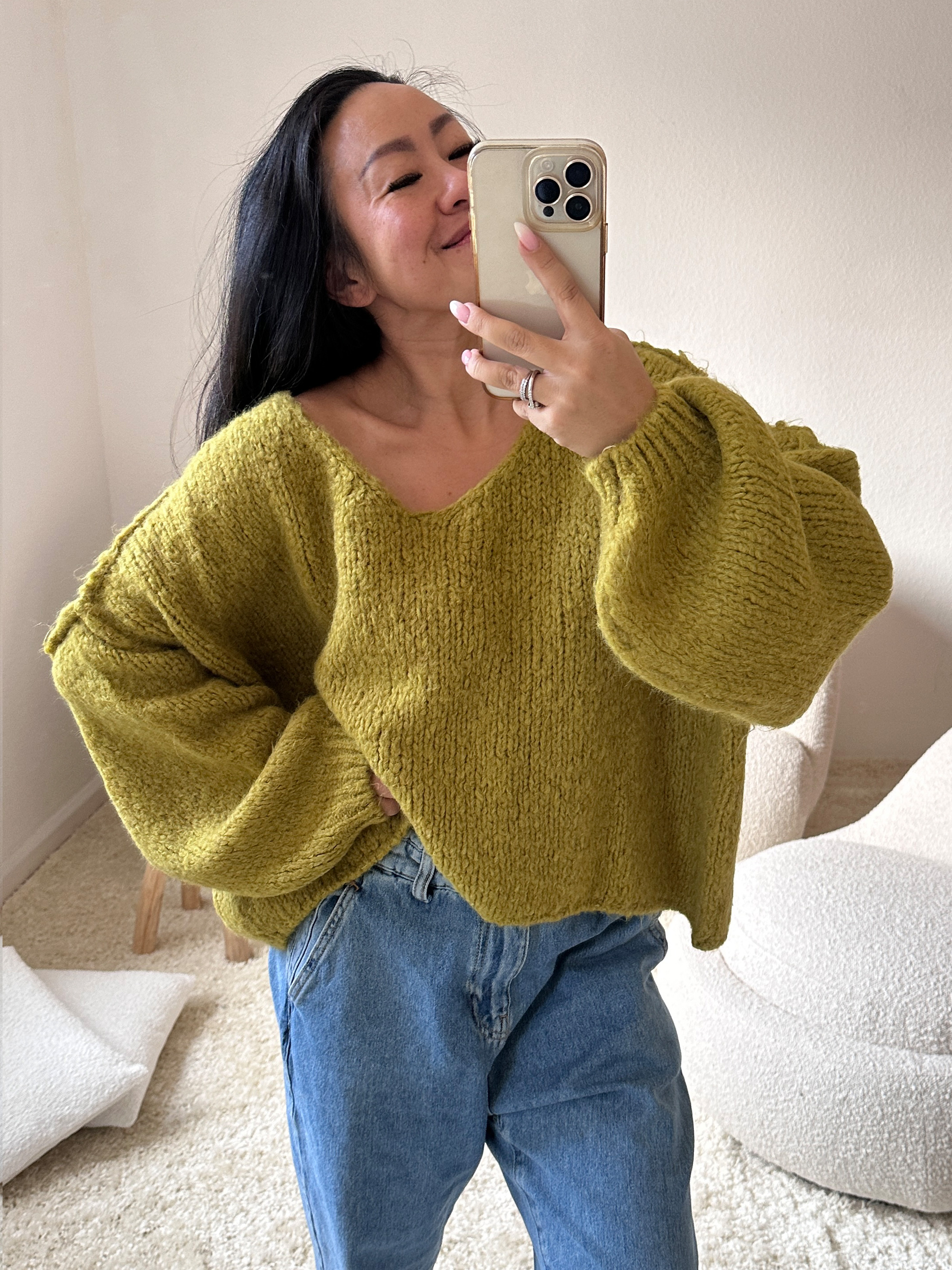Oversize CROPPED Strickpullover mit V-Ausschnitt - FLAUSCHI - Pistazie