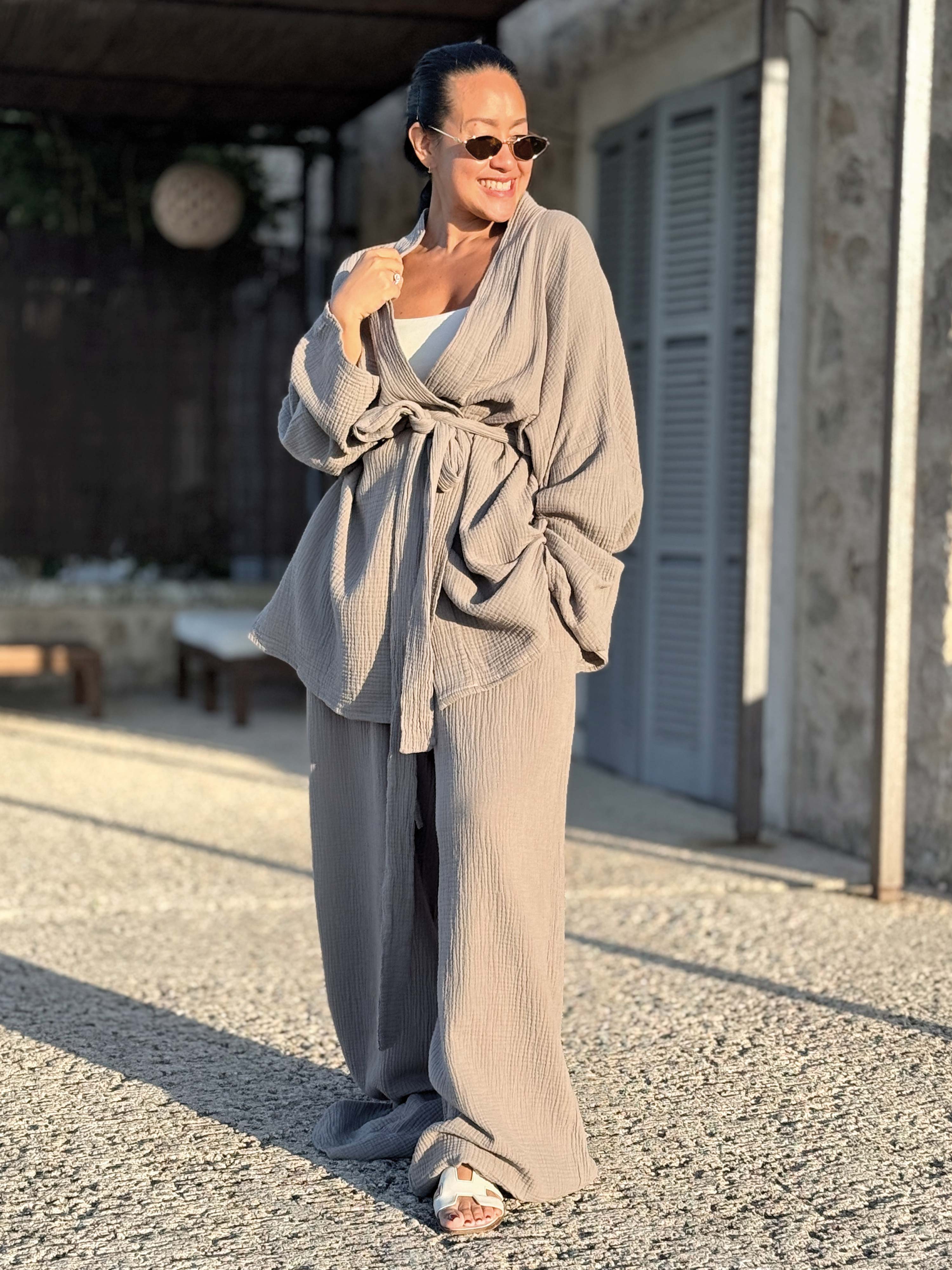 Musselin Palazzo Oversize Hose - NAMASTE - Taupe Musselin Palazzo Oversize Hose - NAMASTE - Taupe