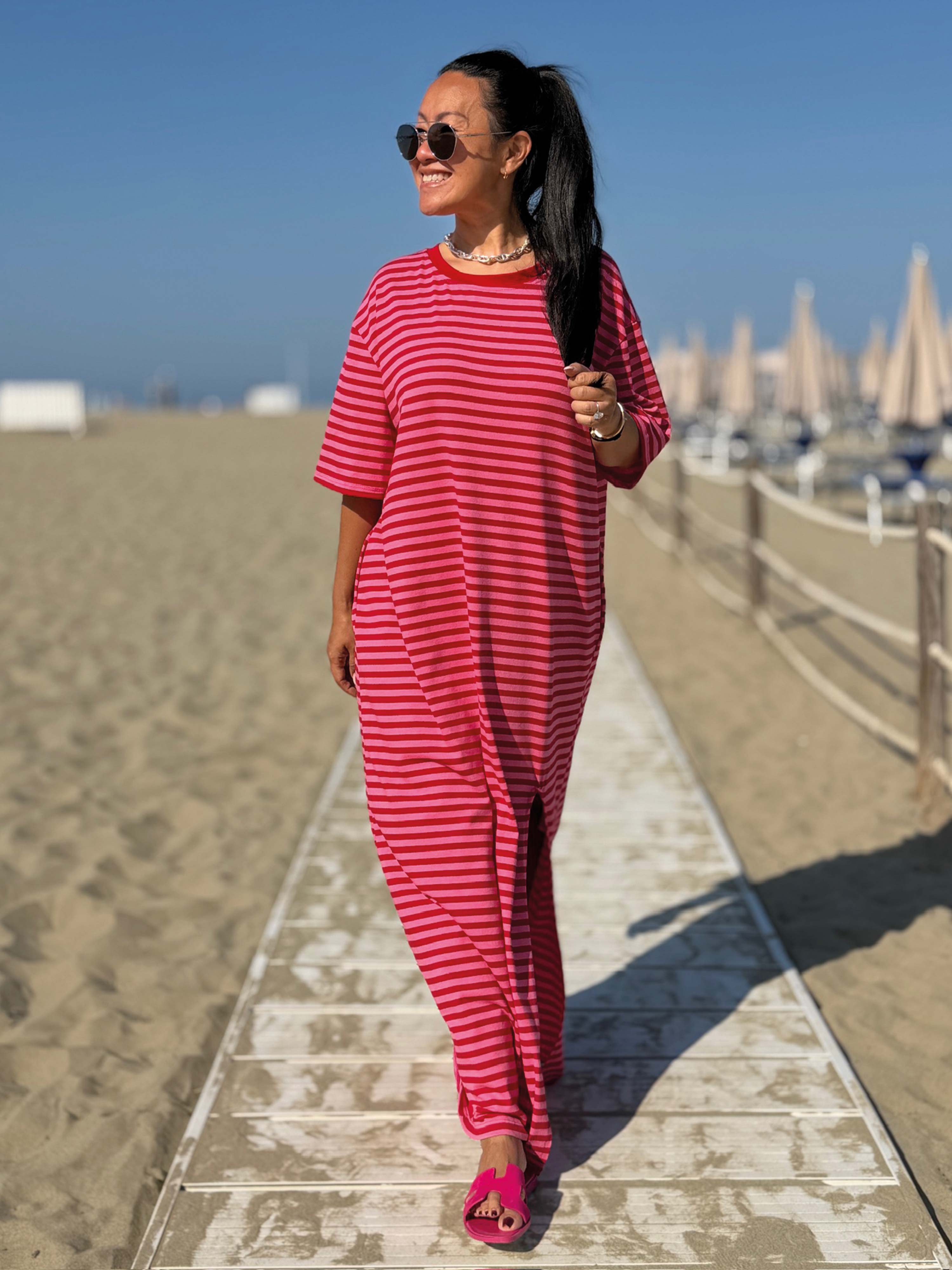 Kurzarm Kleid mit Seitentaschen - ONESIZE - Stripes Strawberry