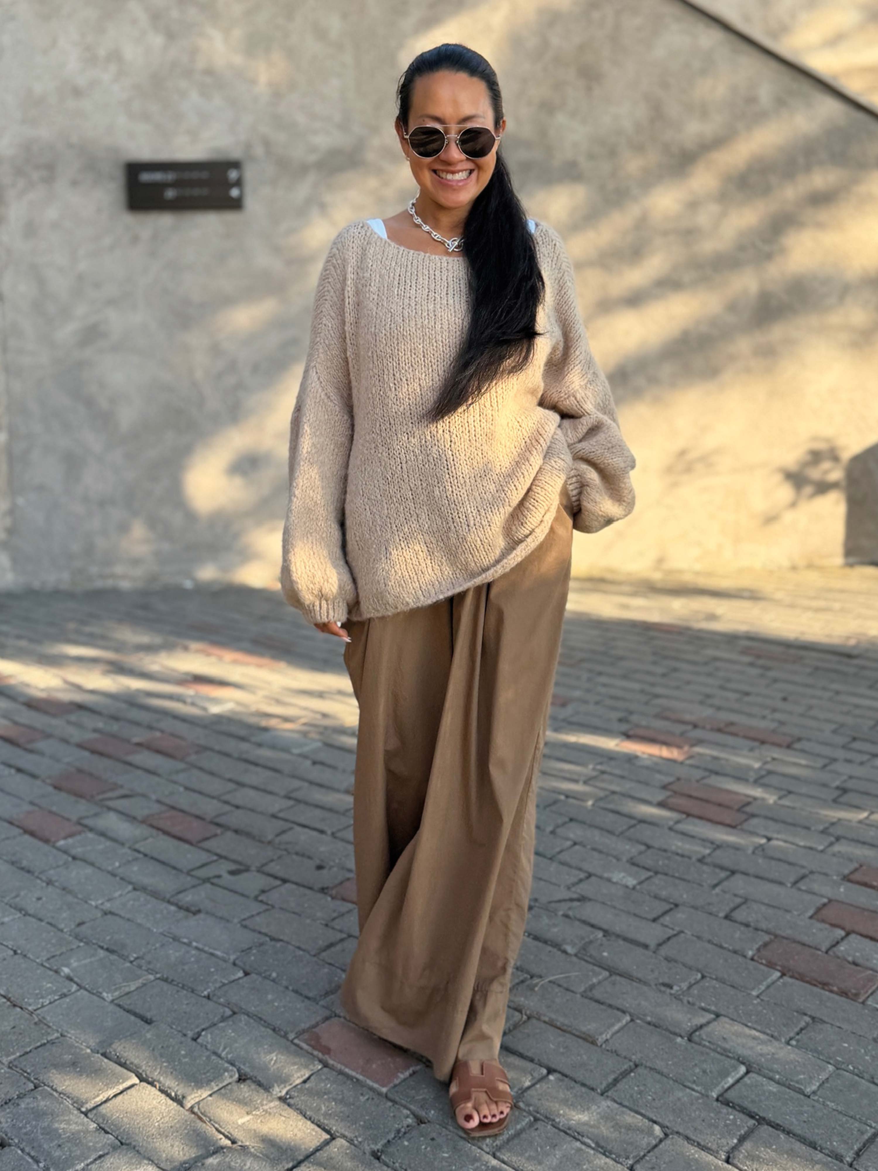 Oversize Cropped Strickpullover - FLAUSCHI - Beige