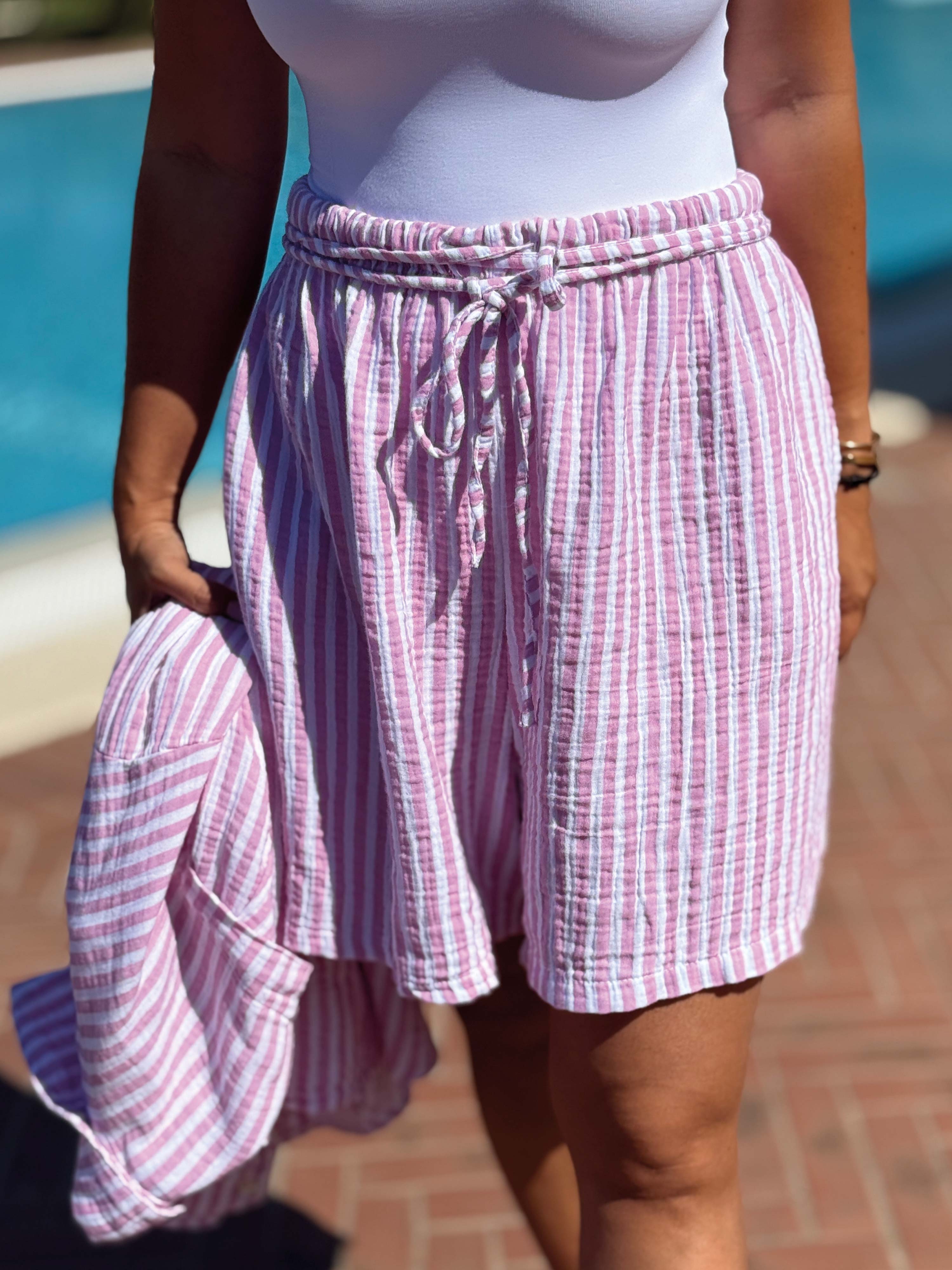 Musselin Bermuda Shorts - SUMMER BREEZE - Stripes Rosa