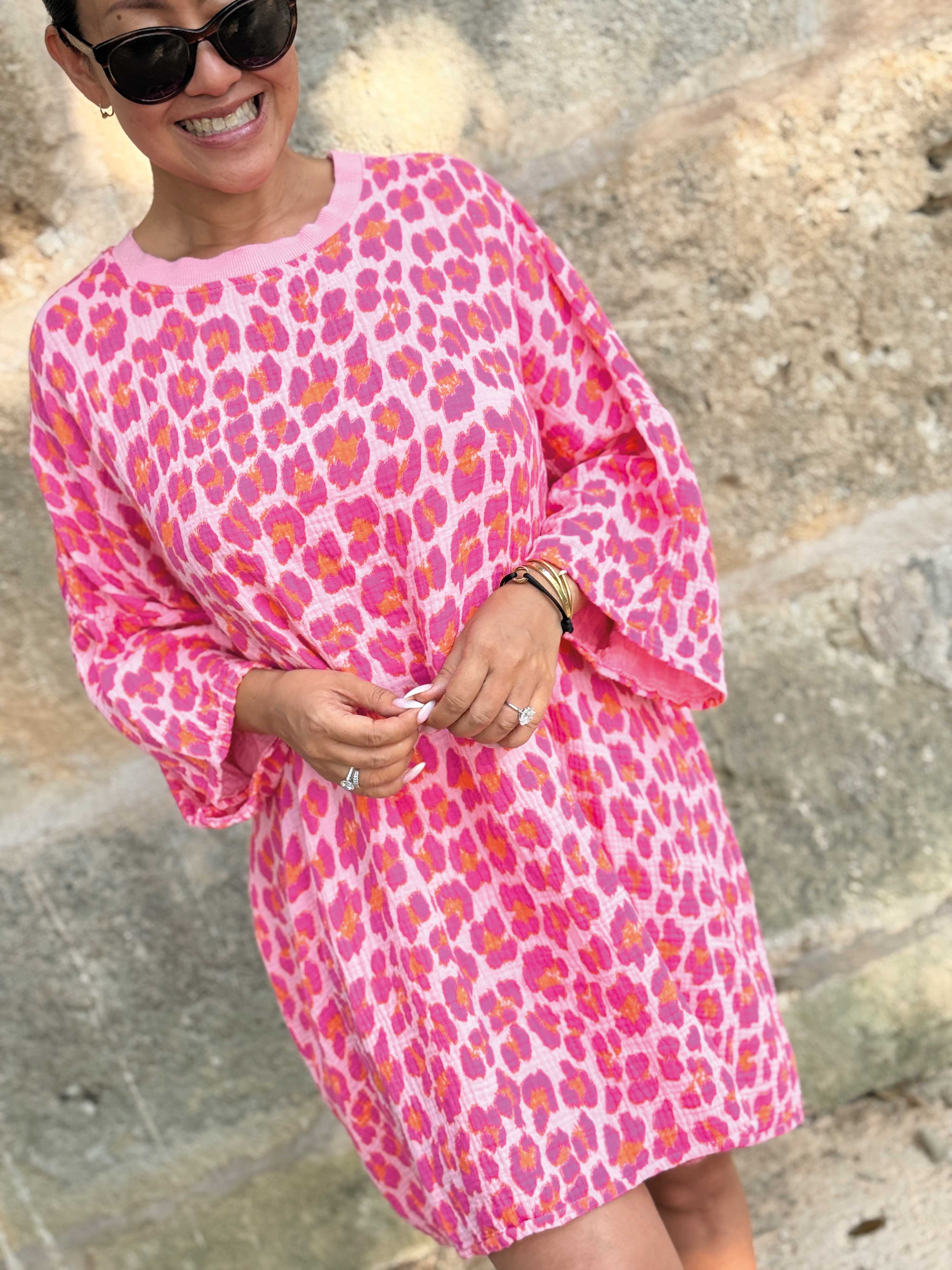 Musselin Oversize Kurzarm Shirt - Leo Juicy Musselin Oversize Kurzarm Shirt - Leo Juicy