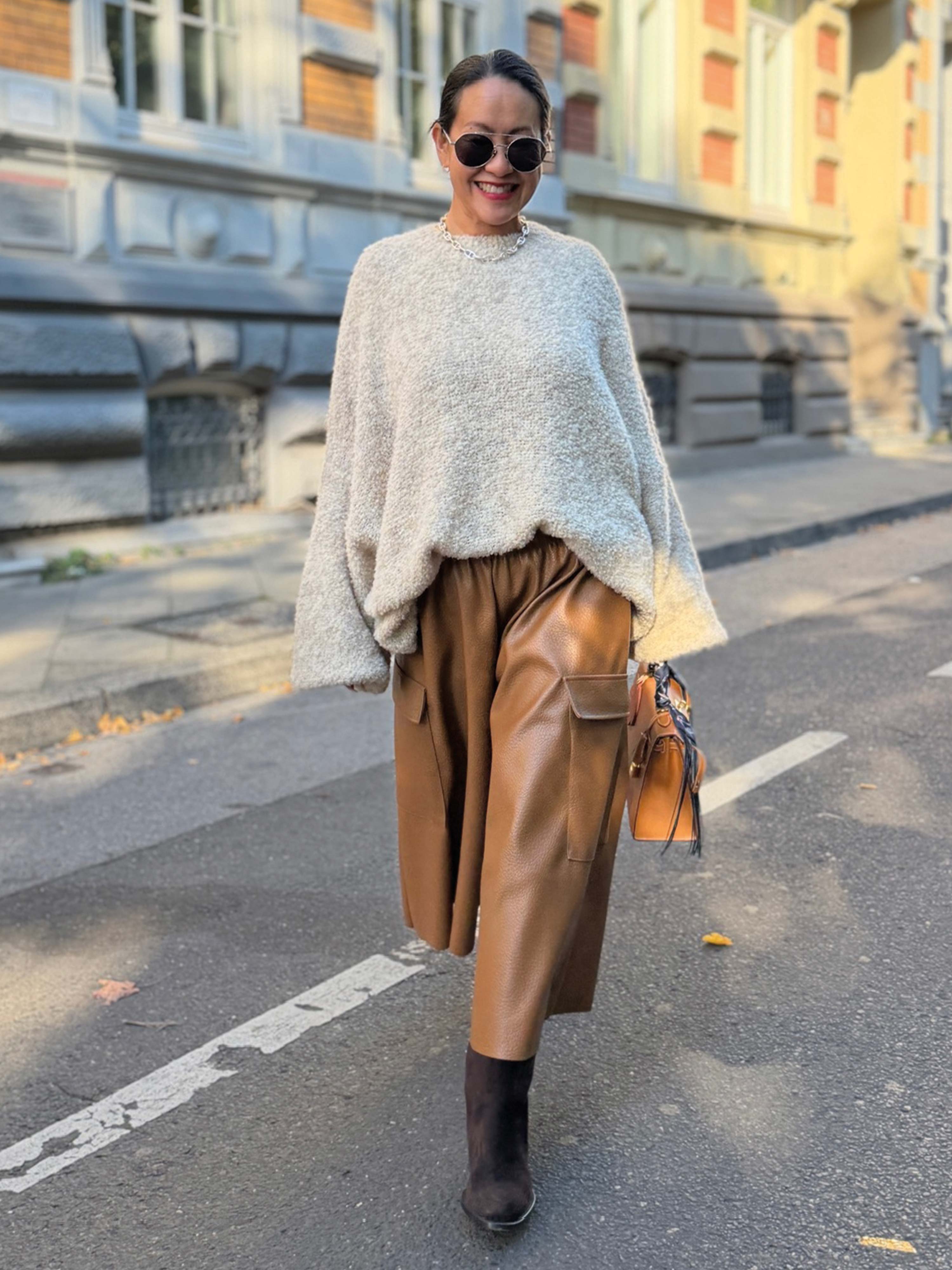 Kunstleder Bermuda Shorts - Camel