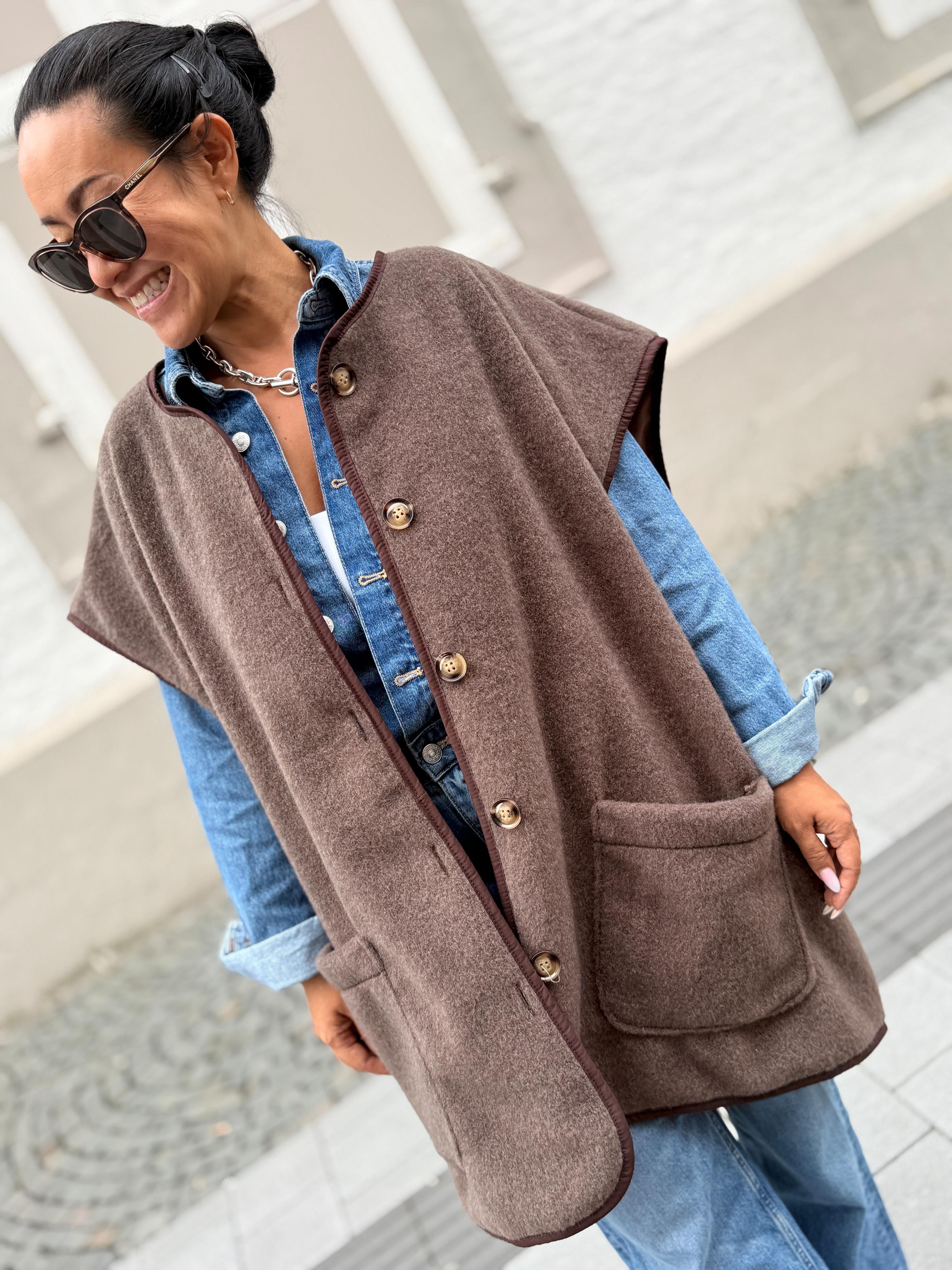 Oversize Weste mit Taschen - SIGNATURE - Schoko