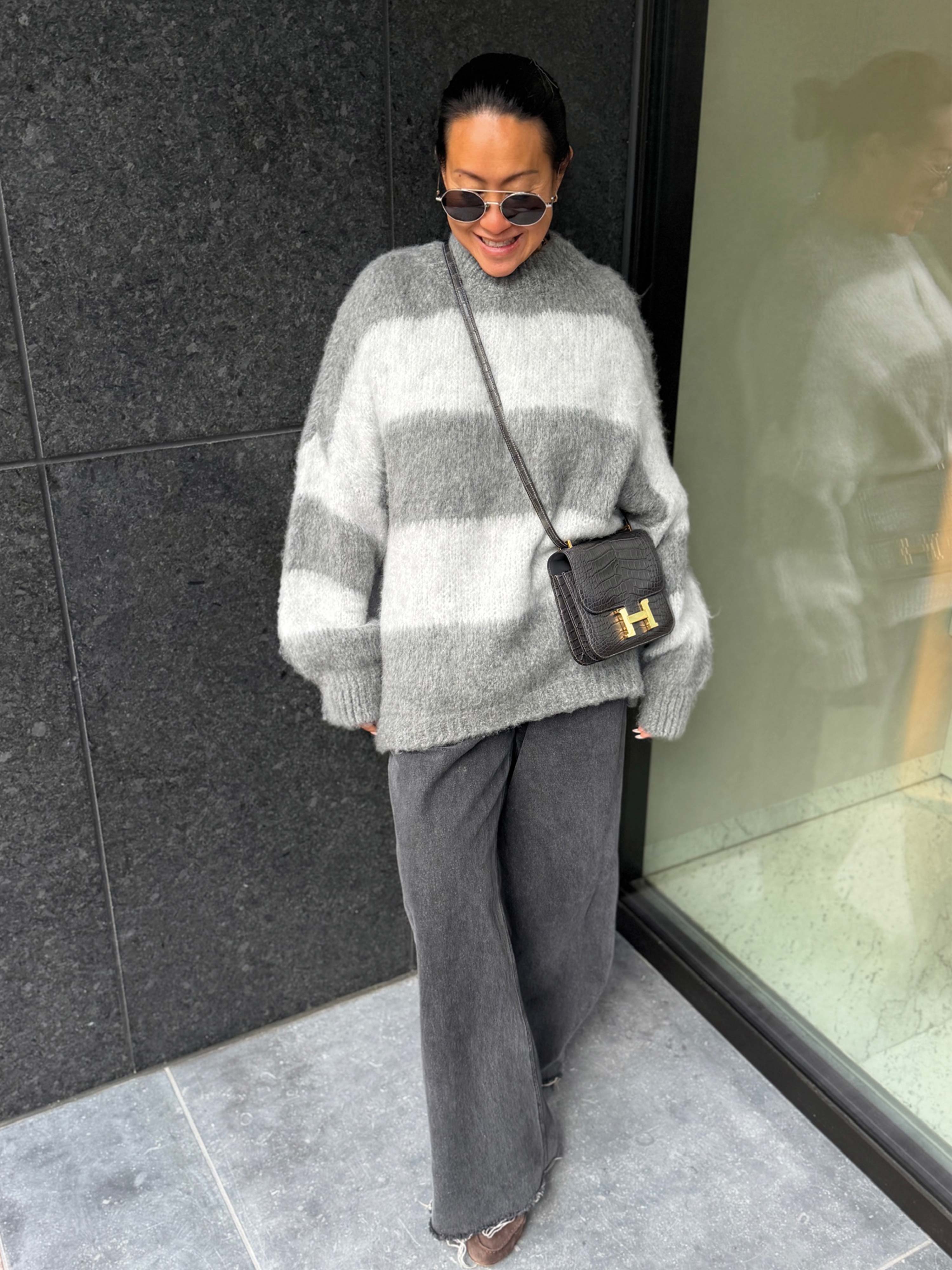 Oversize Strickpullover mit Stehkragen FLUFFY - STRIPES - Anthrazit/Grau