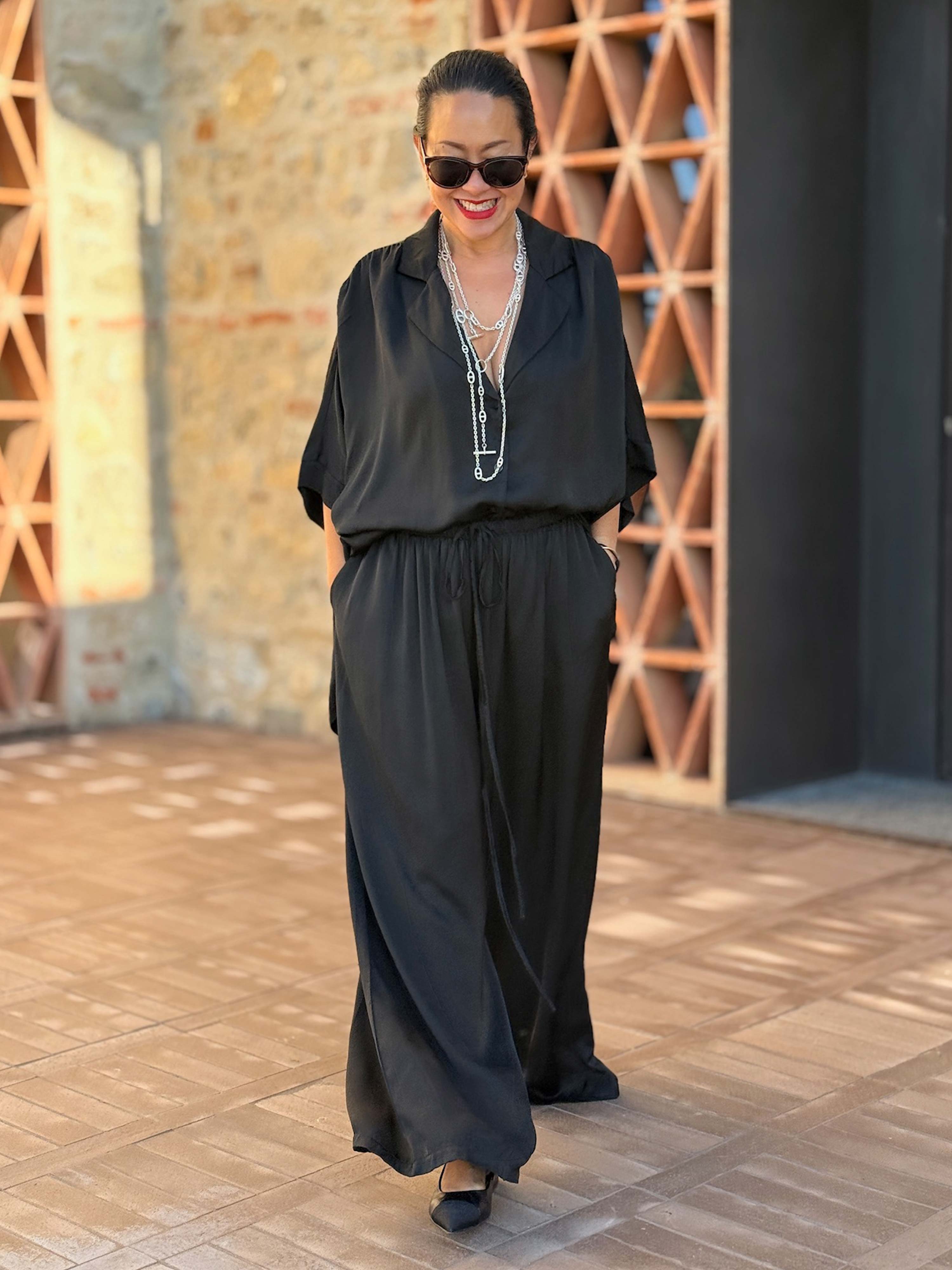 Viskose Oversize Hemdbluse - ELEGANCE - Schwarz