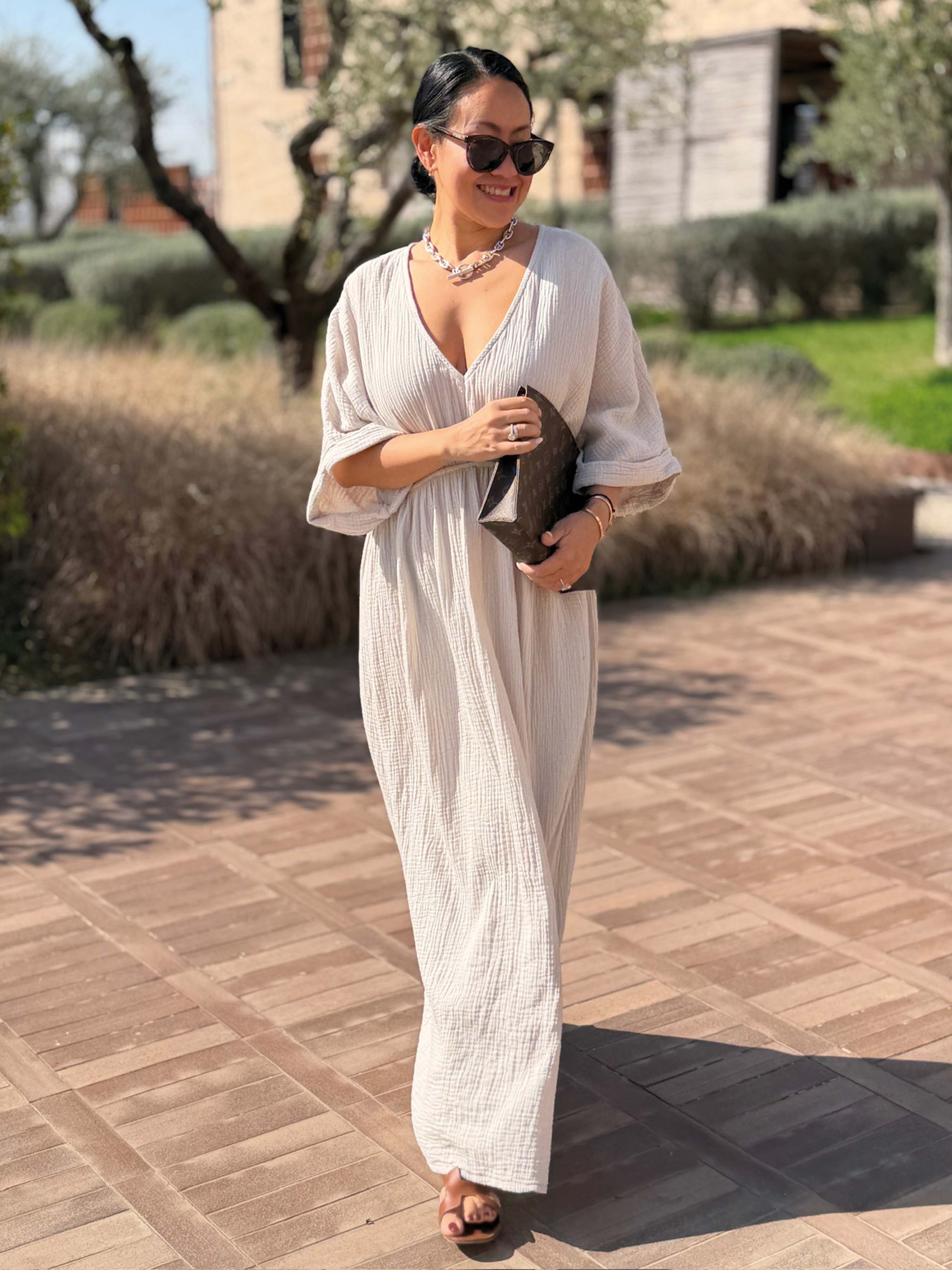 Musselin Kleid mit V-Ausschnitt - ONESIZE - Beige