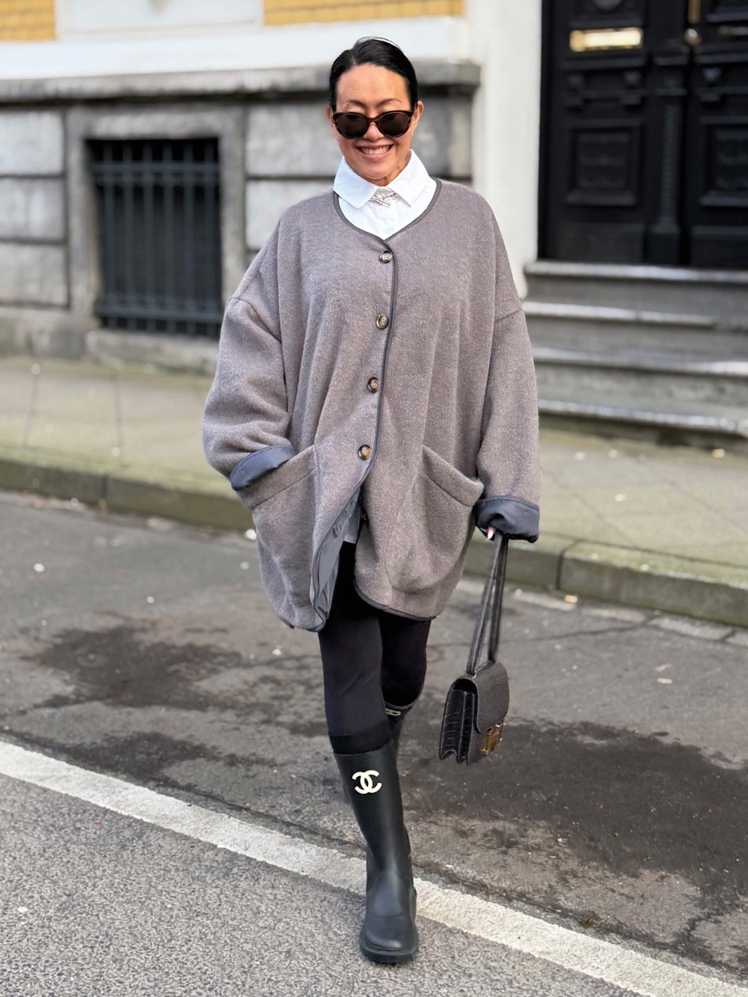 Oversize Jacke - SIGNATURE - Grau inkl. Gratisbrosche