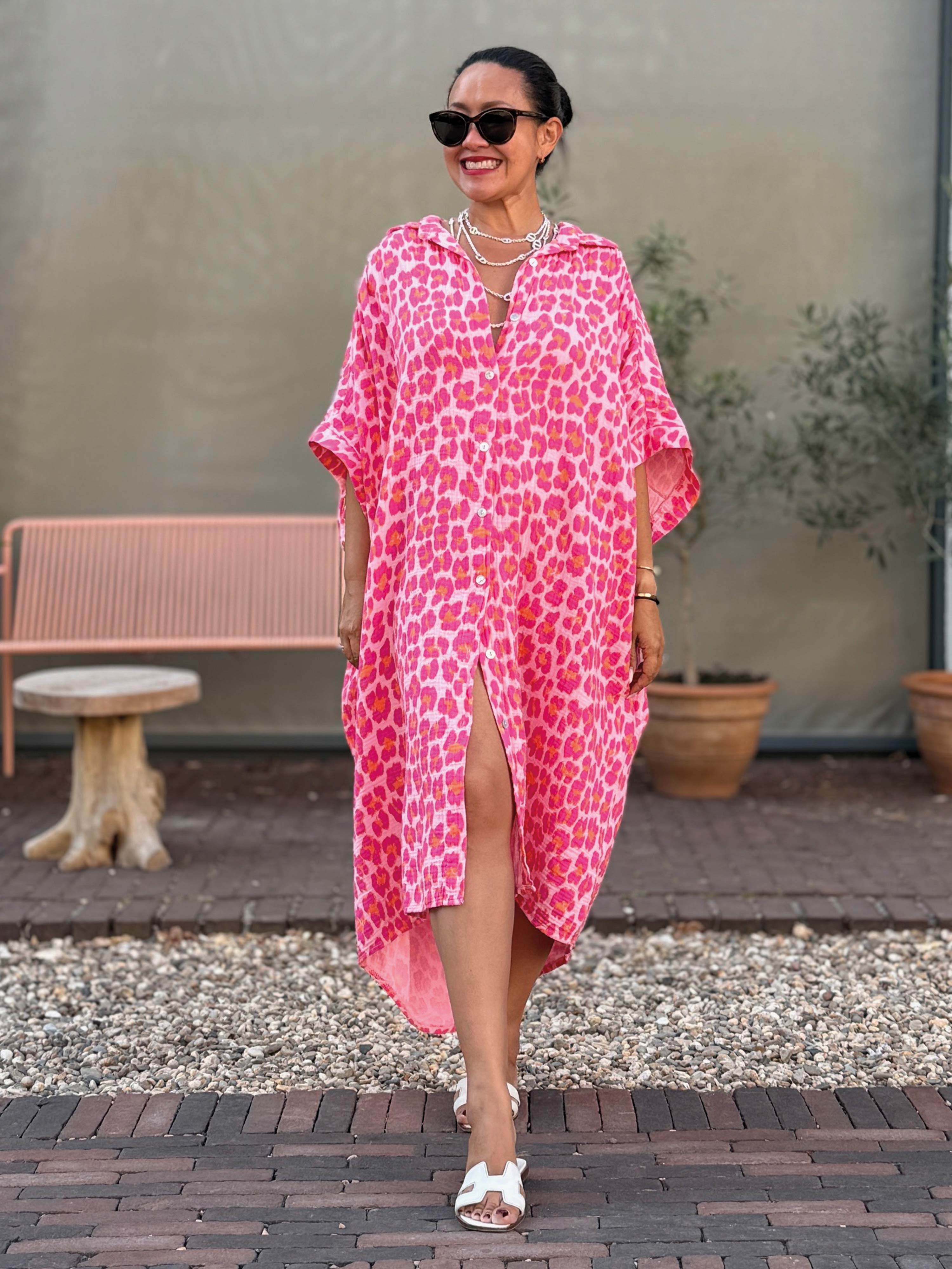 Musselin Oversize Kurzarm Blusenkleid - LANA - Leo Juicy Musselin Oversize Kurzarm Blusenkleid - LANA - Leo Juicy