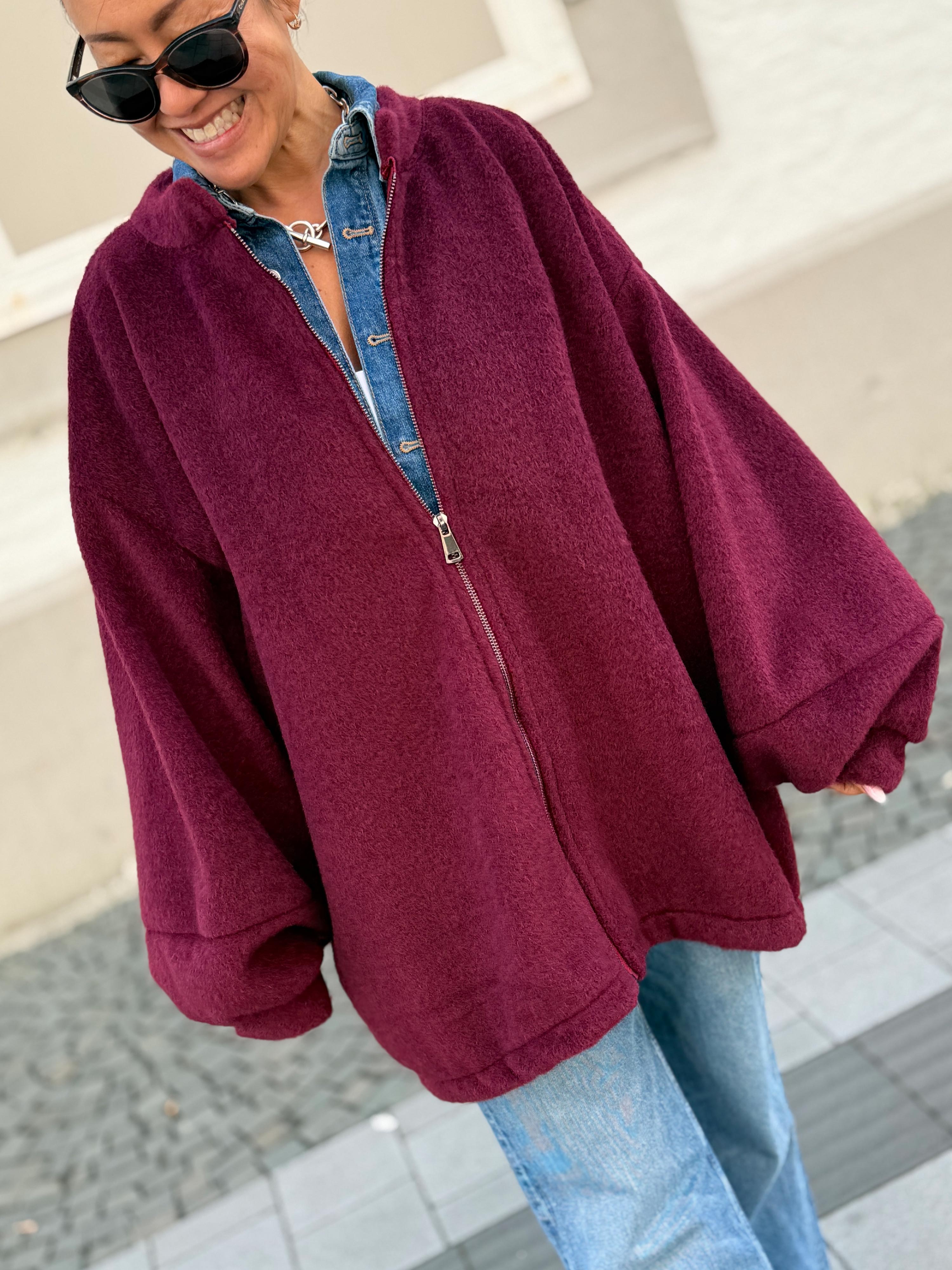 Oversize Jacke mit Taschen - SIGNATURE - Burgundy Oversize Jacke mit Taschen - SIGNATURE - Burgundy