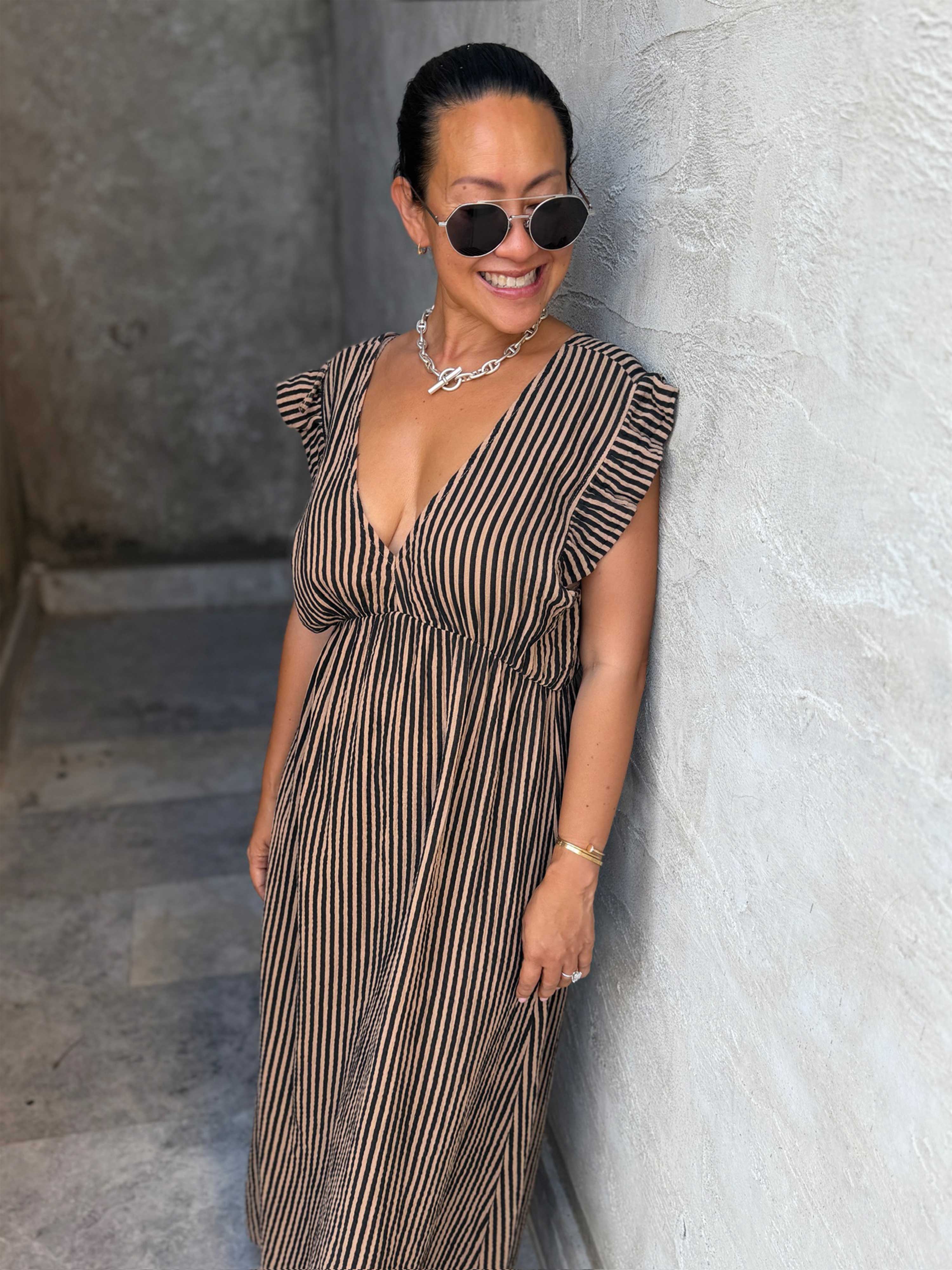 Musselin Kleid Soho - CURVY - STRIPES Camel/Schwarz