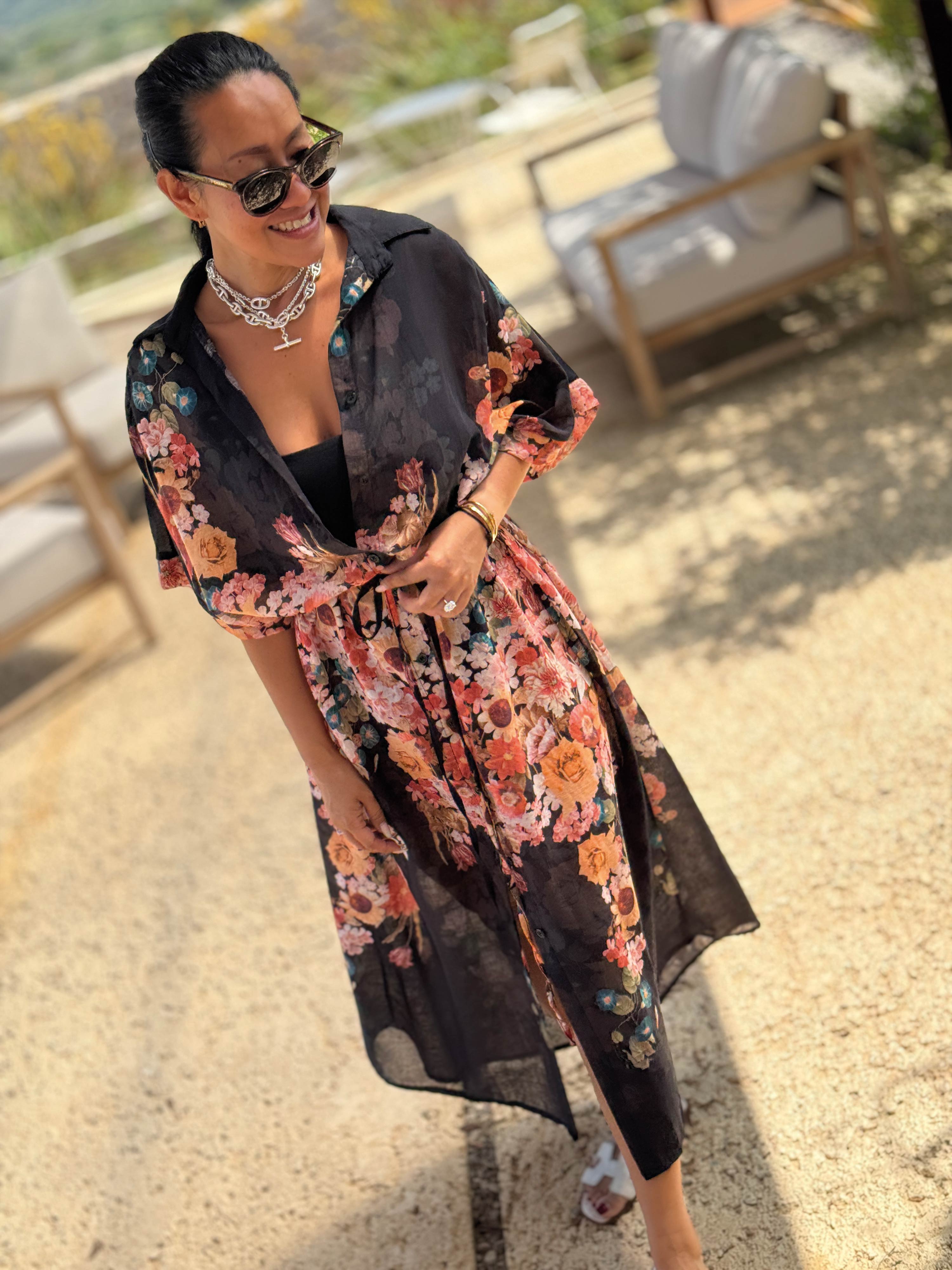 Cotton Oversize Kurzarm Blusenkleid - CAPRI - MILLE FLEURS - Schwarz Cotton Oversize Kurzarm Blusenkleid - CAPRI - MILLE FLEURS - Schwarz